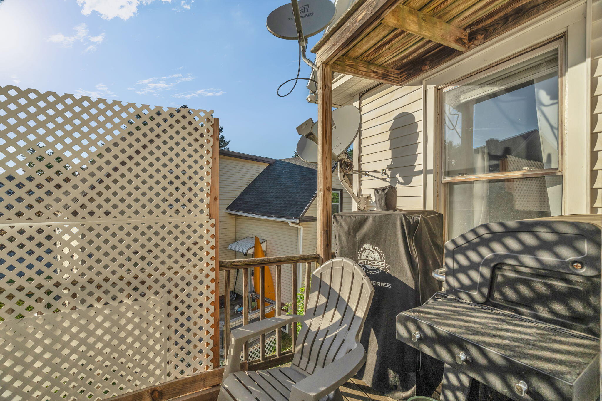 main property photo 48