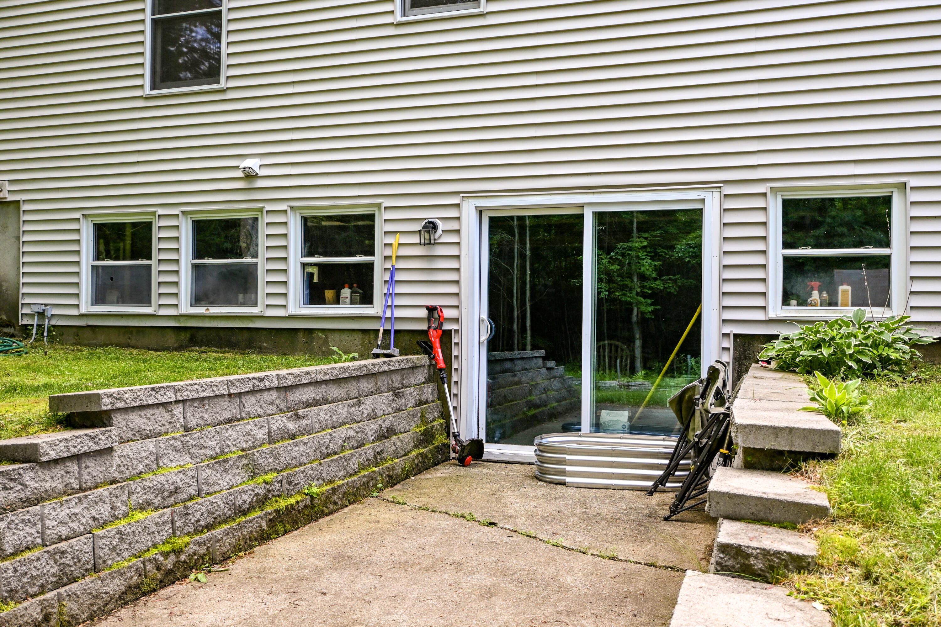 main property photo 61