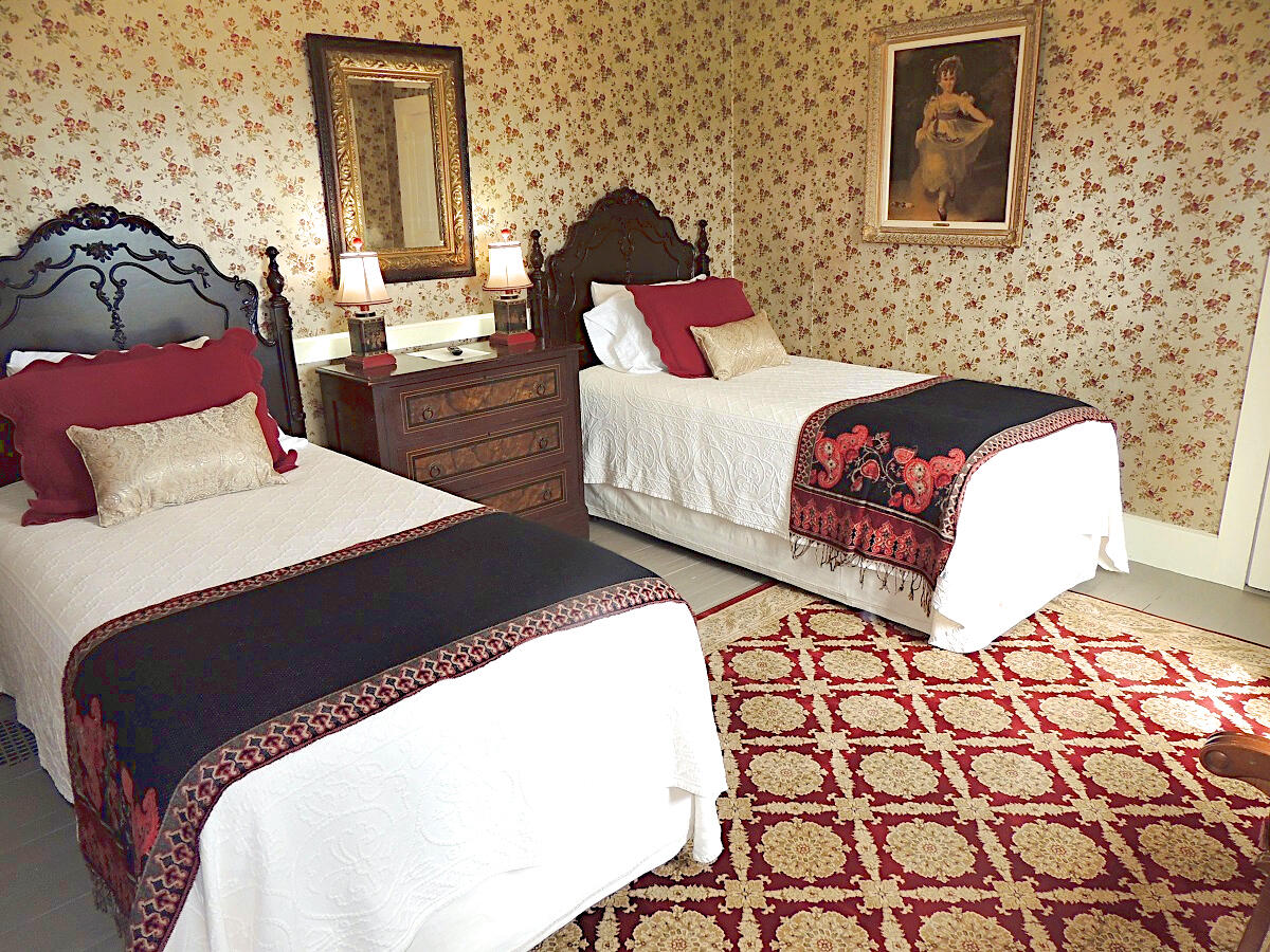 main property photo 27