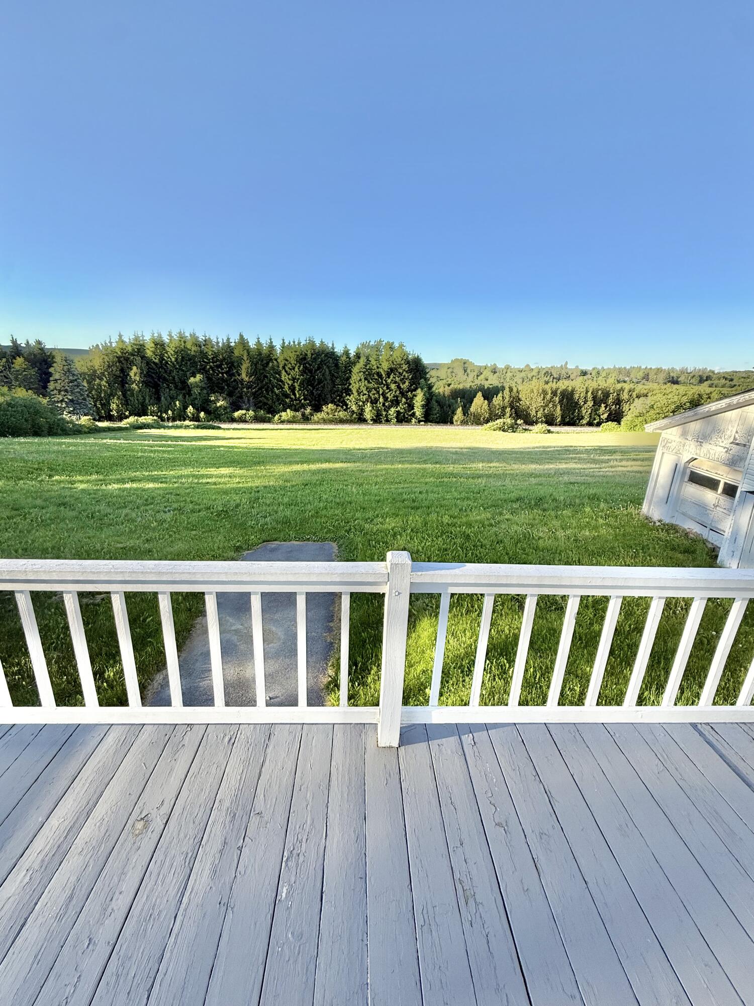 main property photo 29