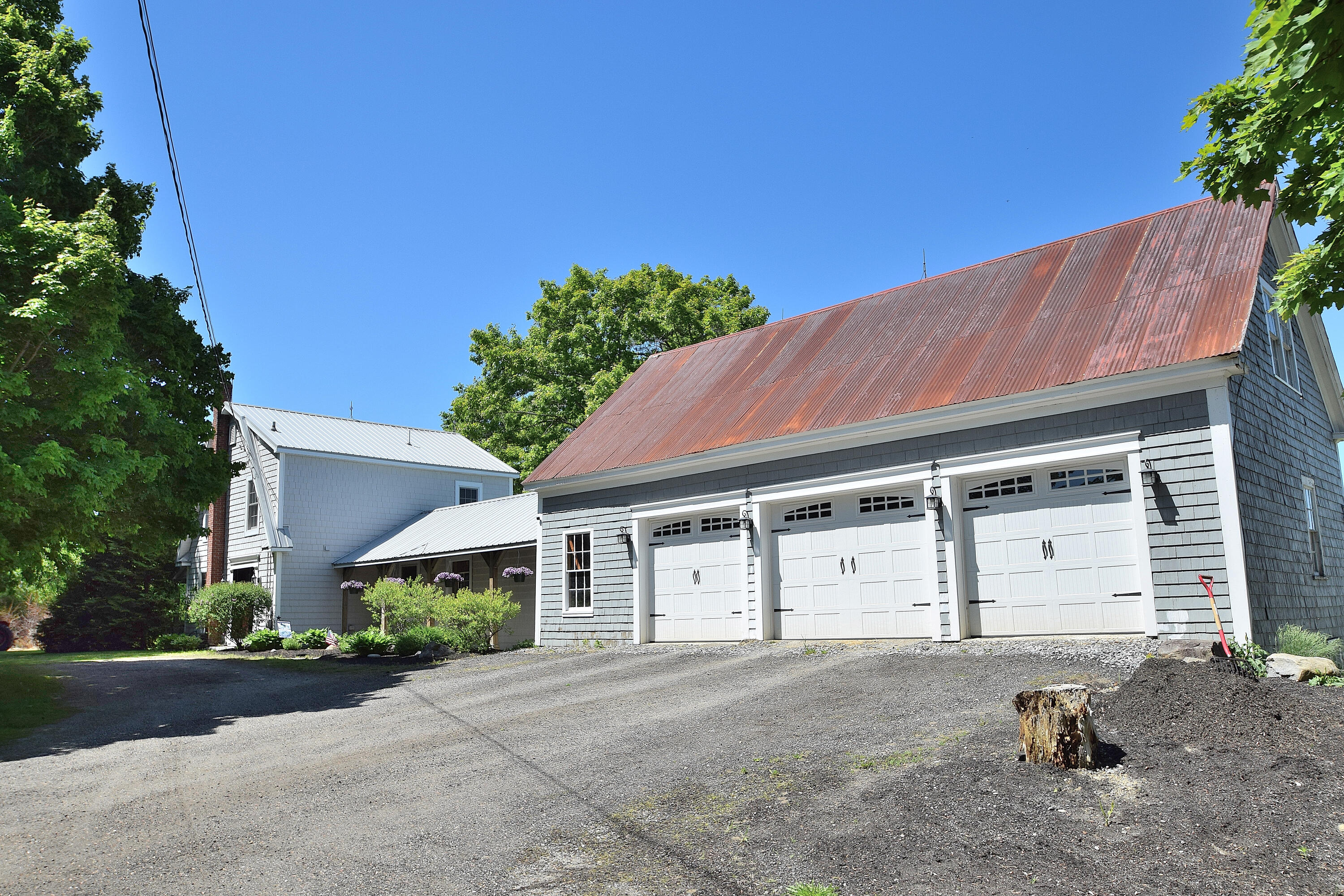 main property photo 51
