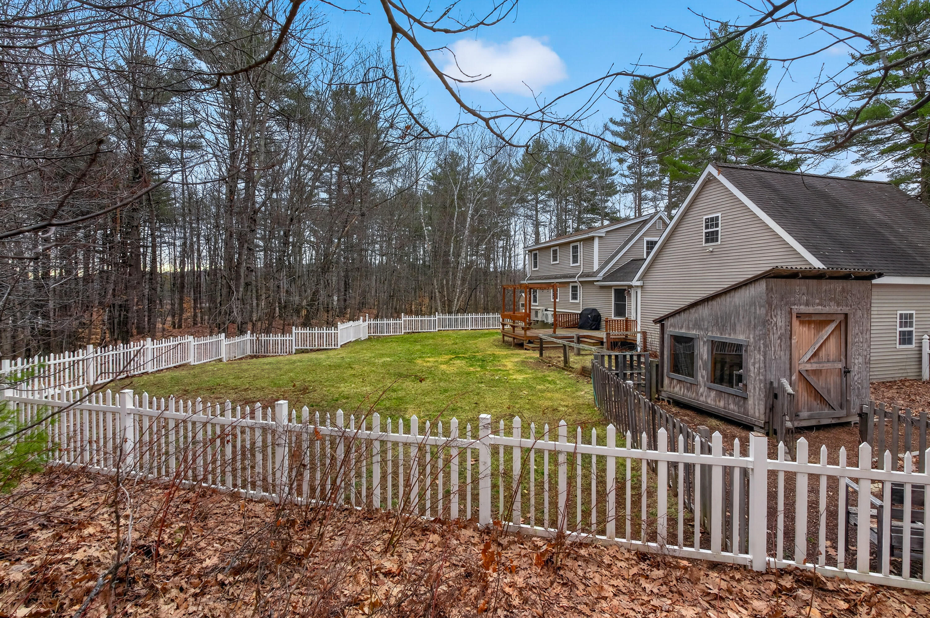 main property photo 39