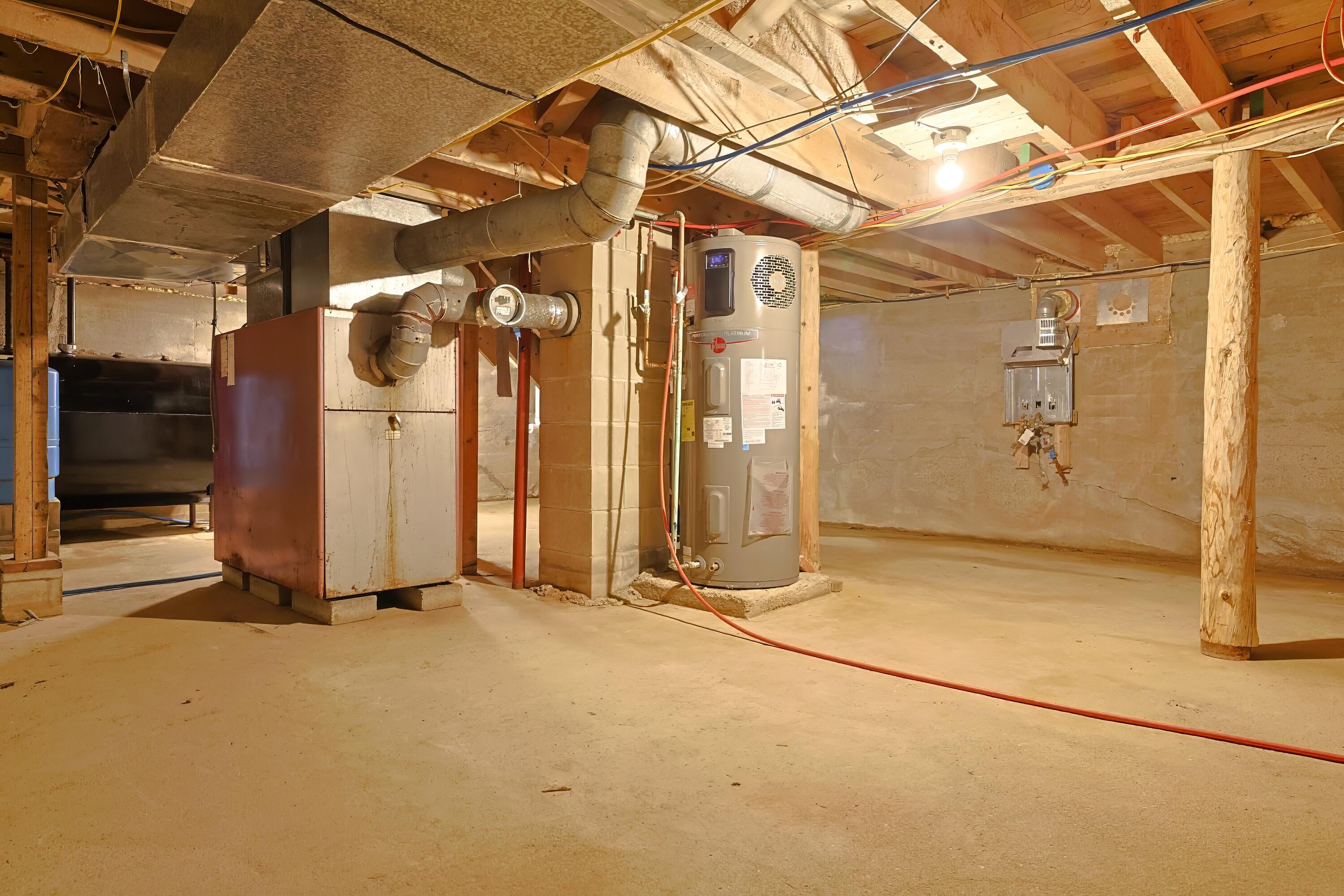 main property photo 94