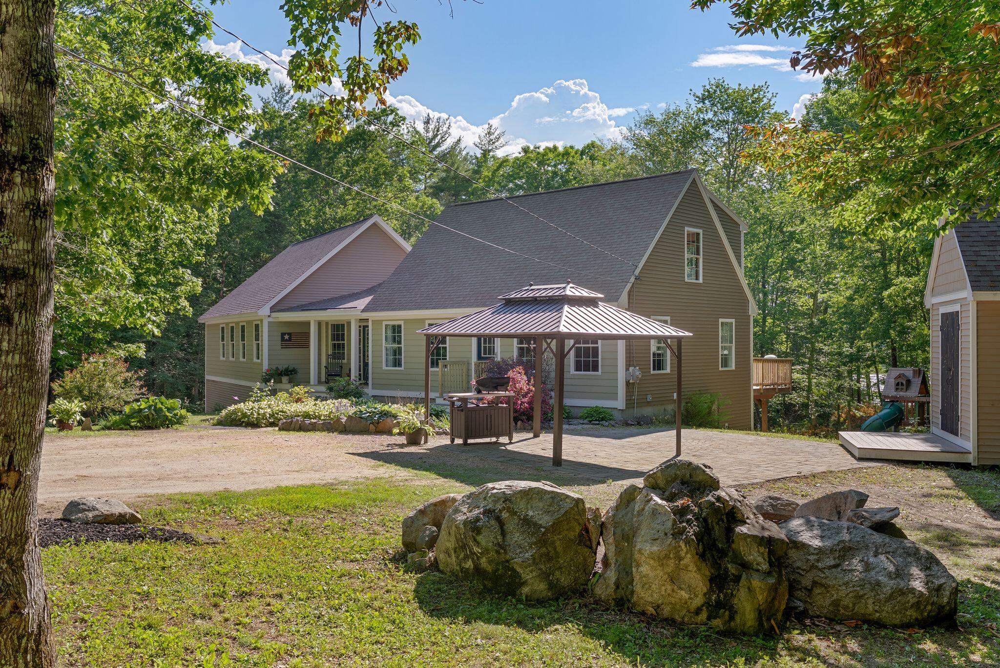 main property photo 45