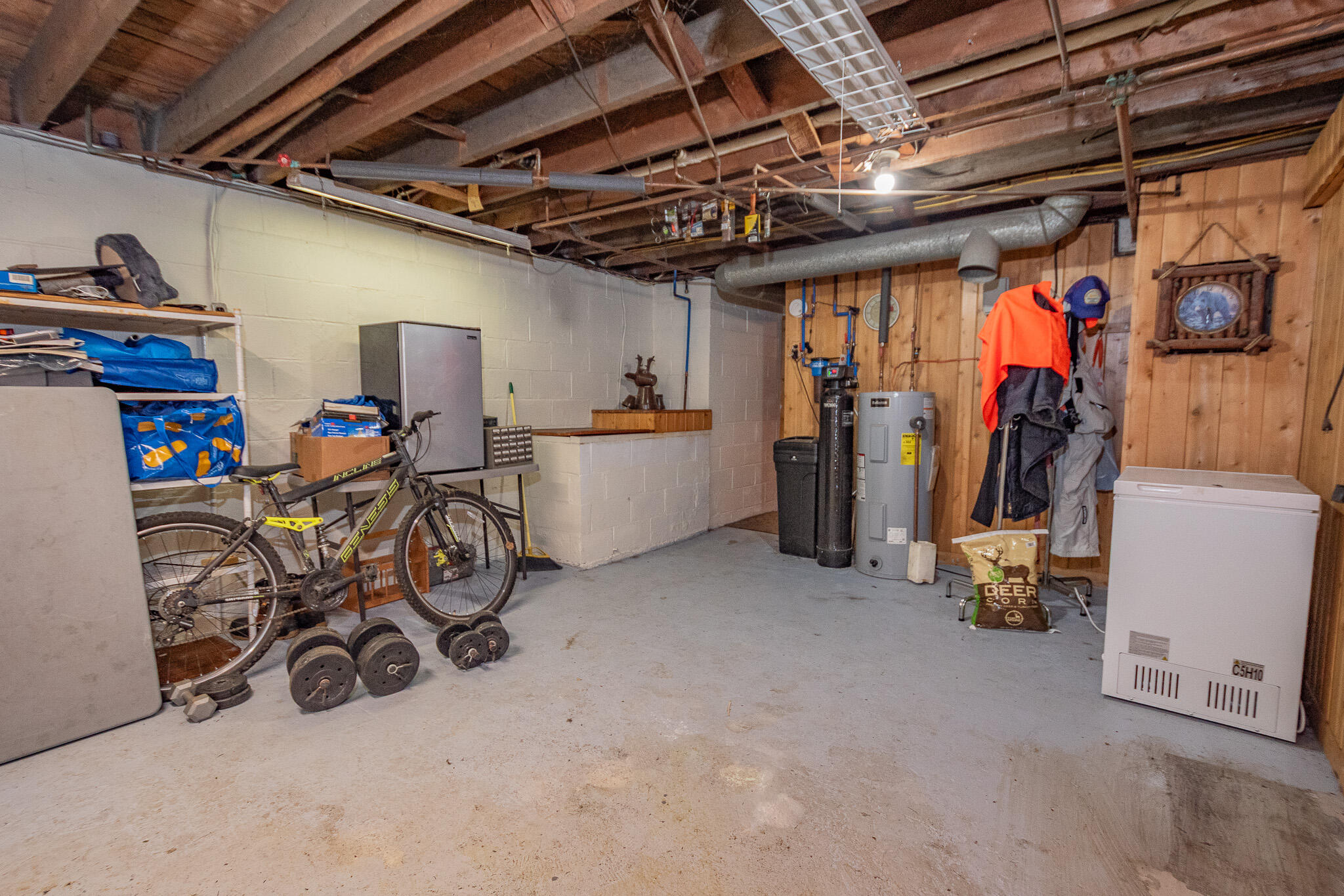 main property photo 49
