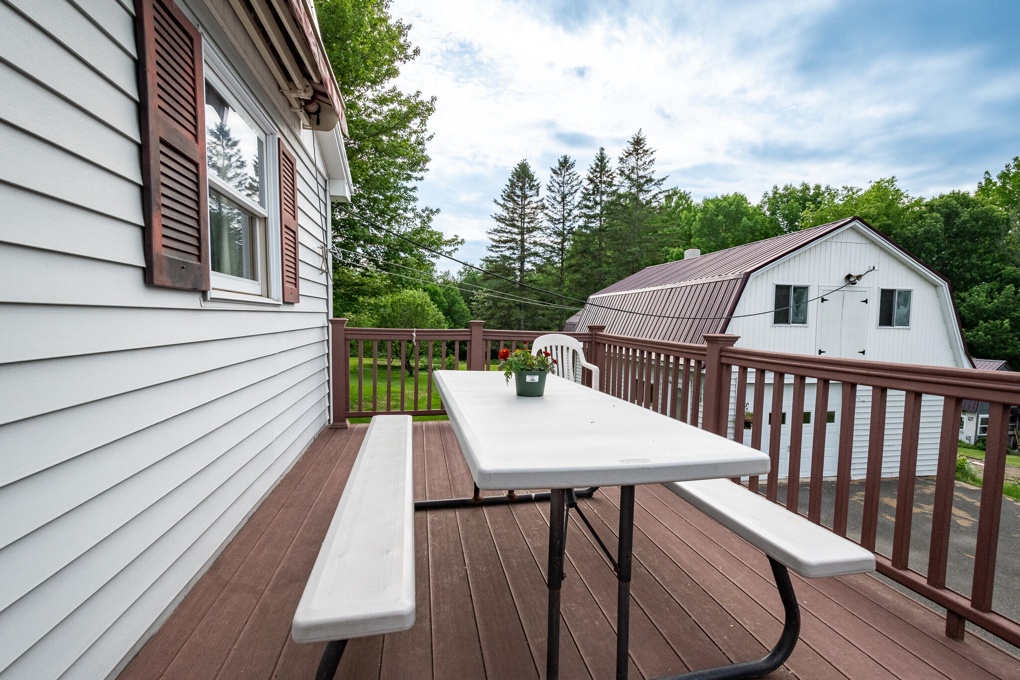 main property photo 95
