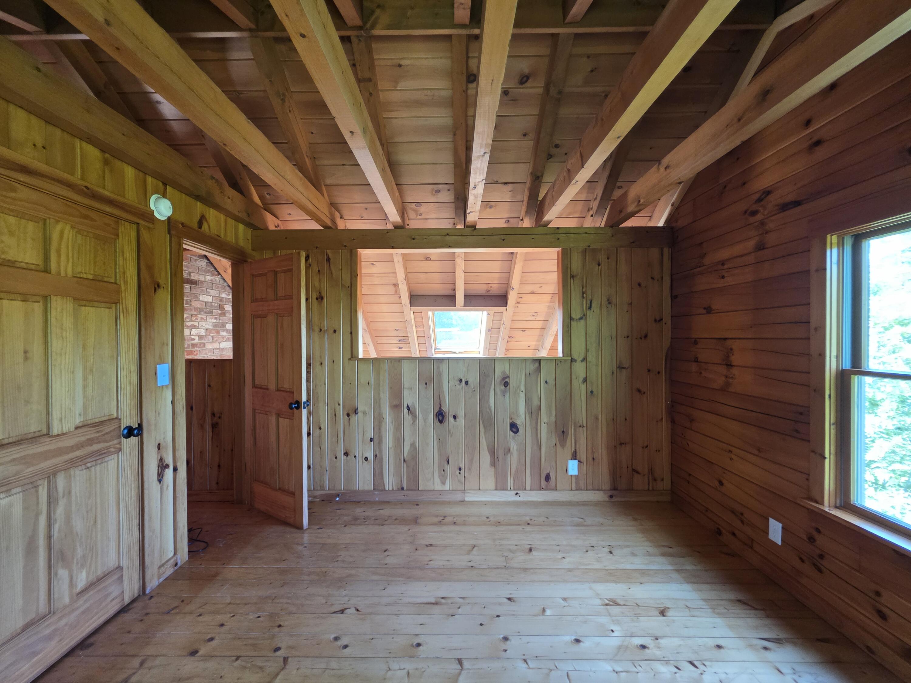 main property photo 36