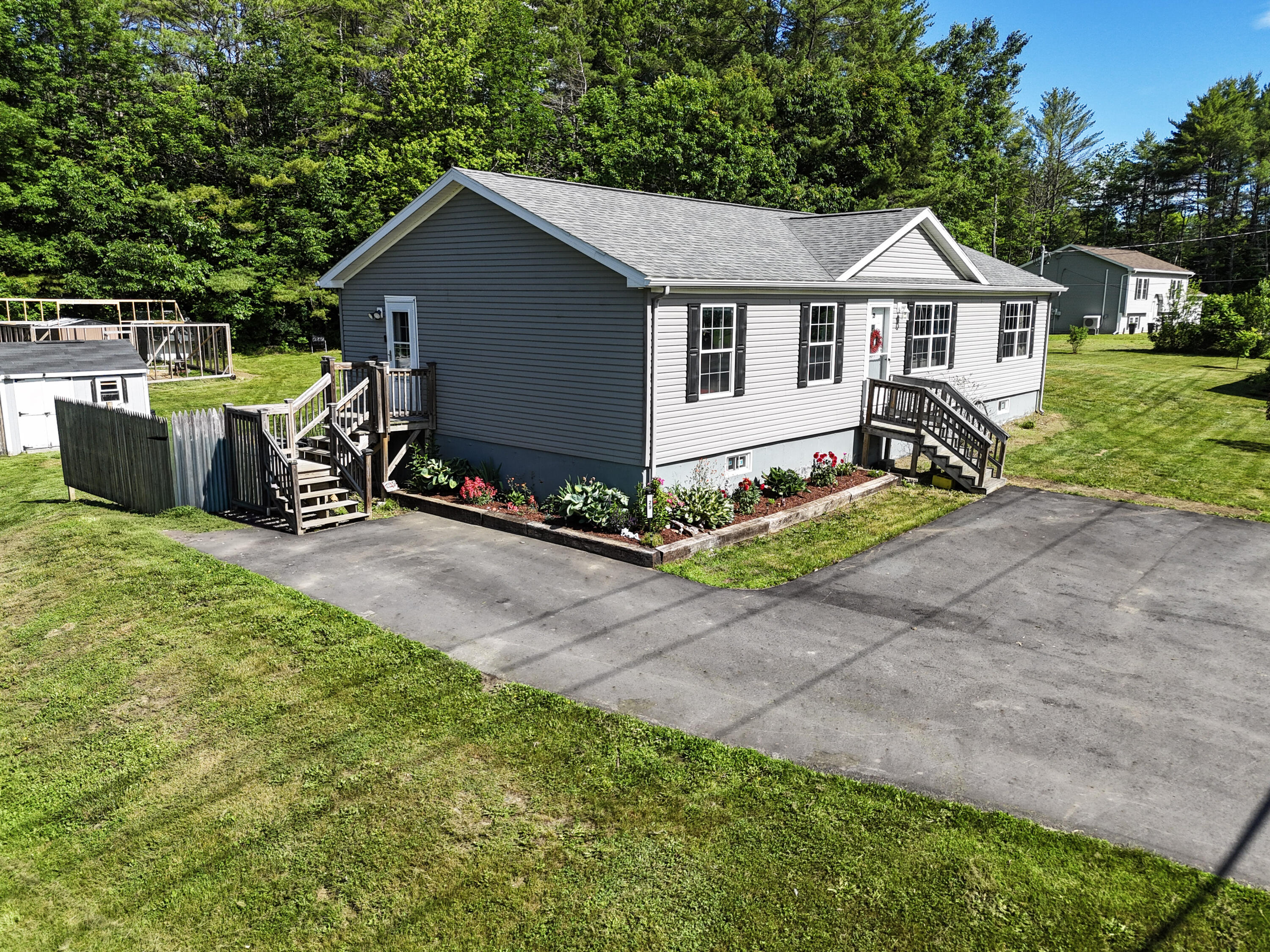main property photo 44