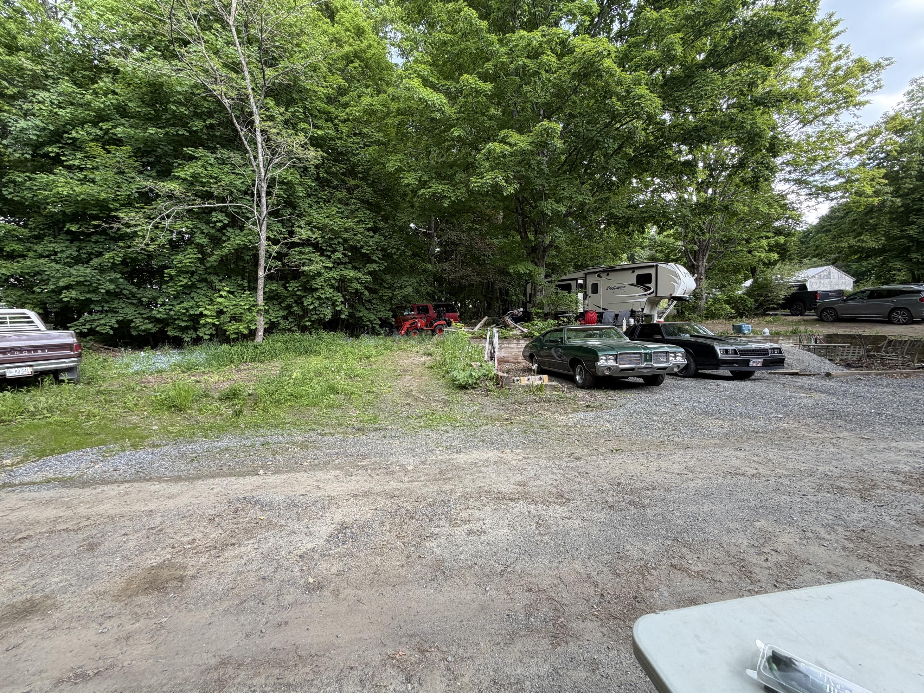 main property photo 16