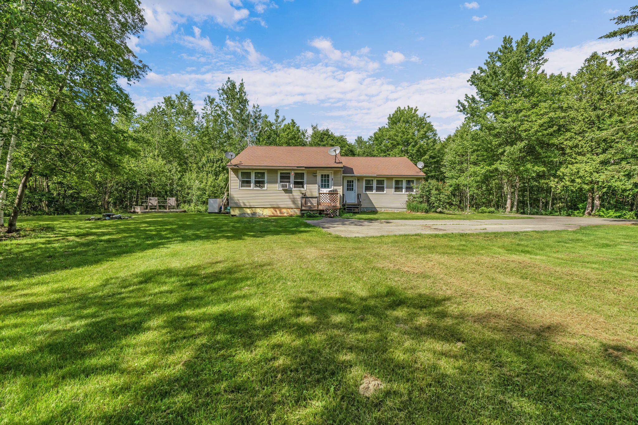 main property photo 40