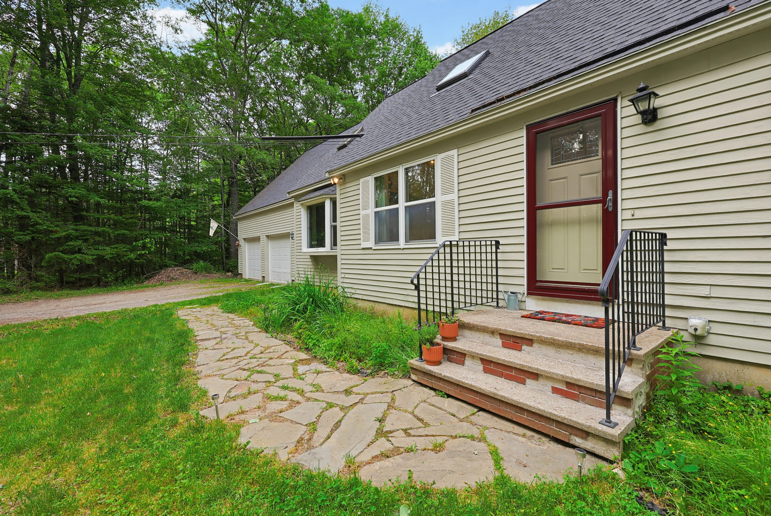 main property photo 34