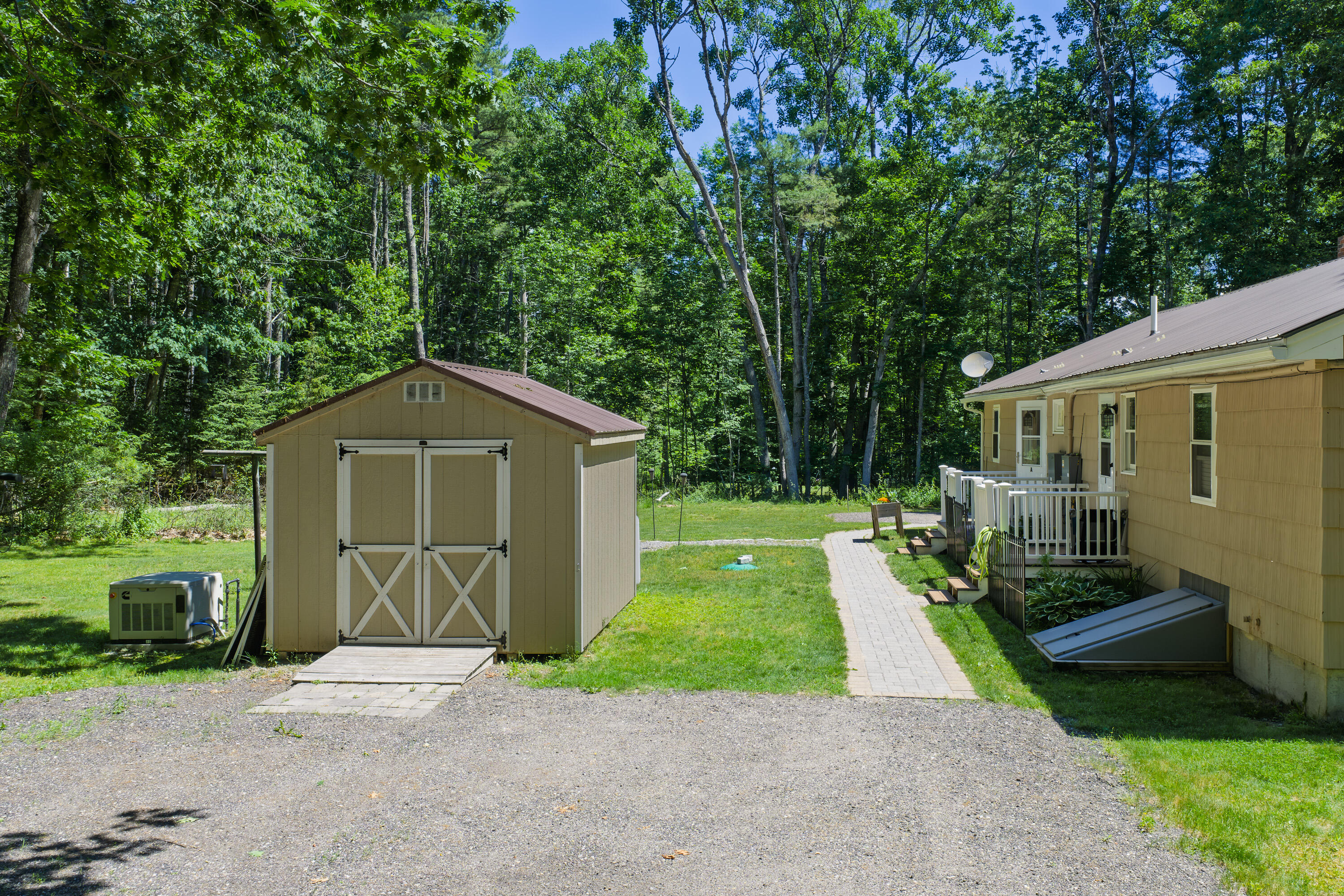 main property photo 46