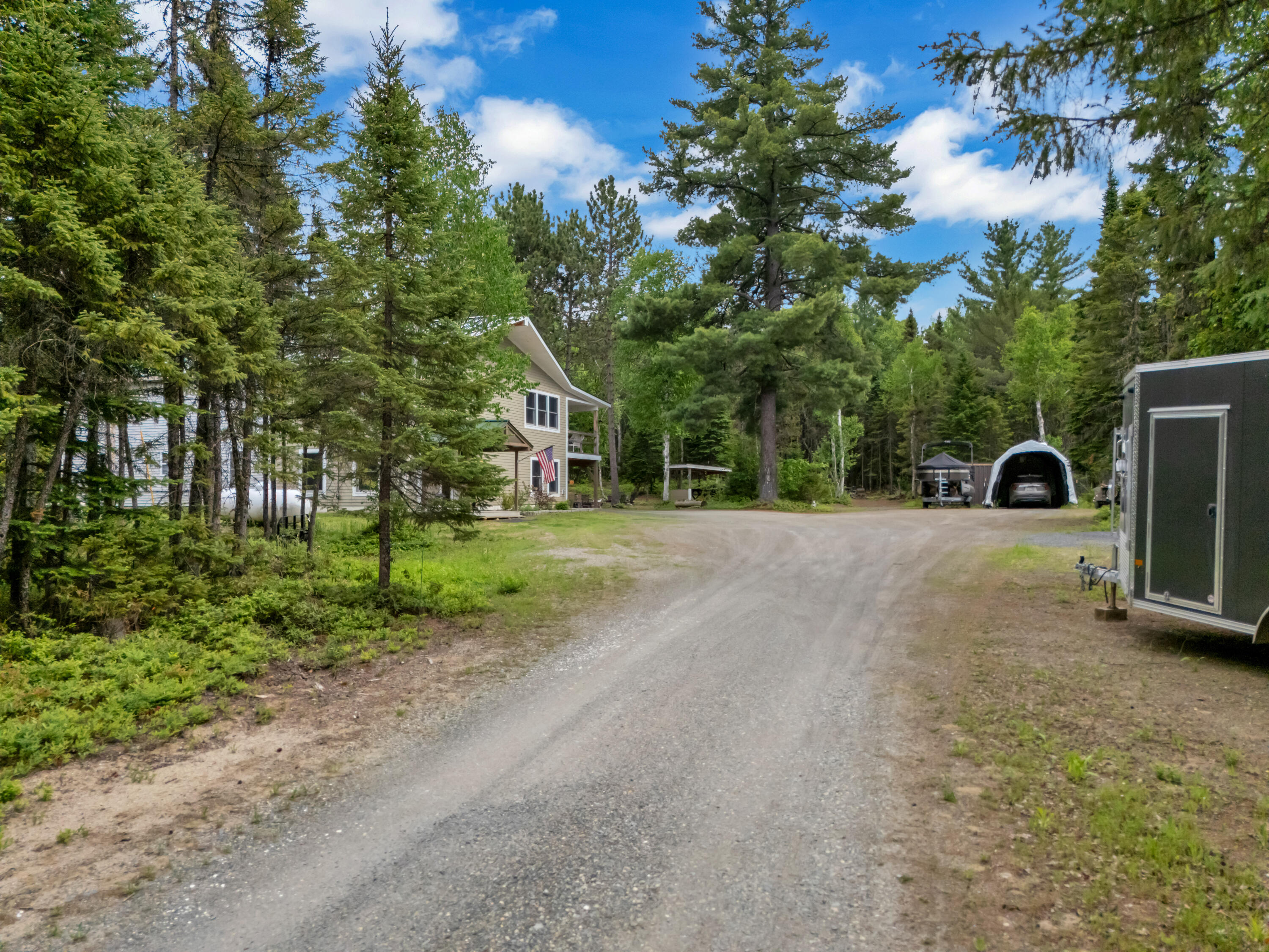 main property photo 45
