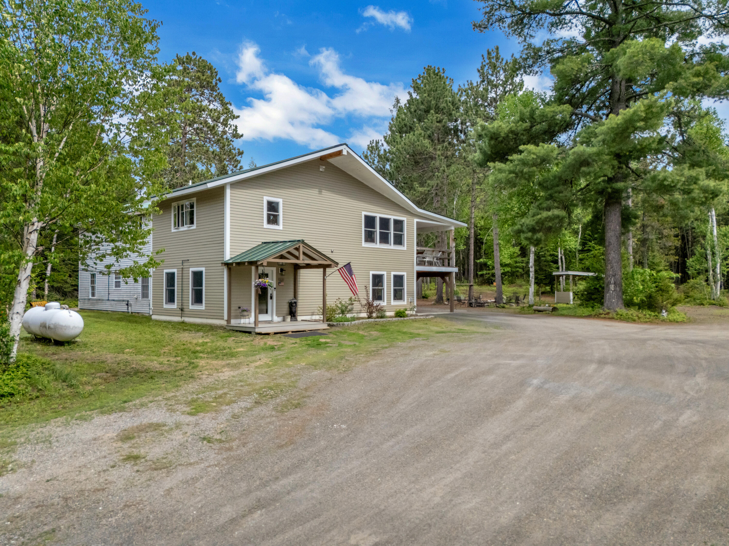 main property photo 47