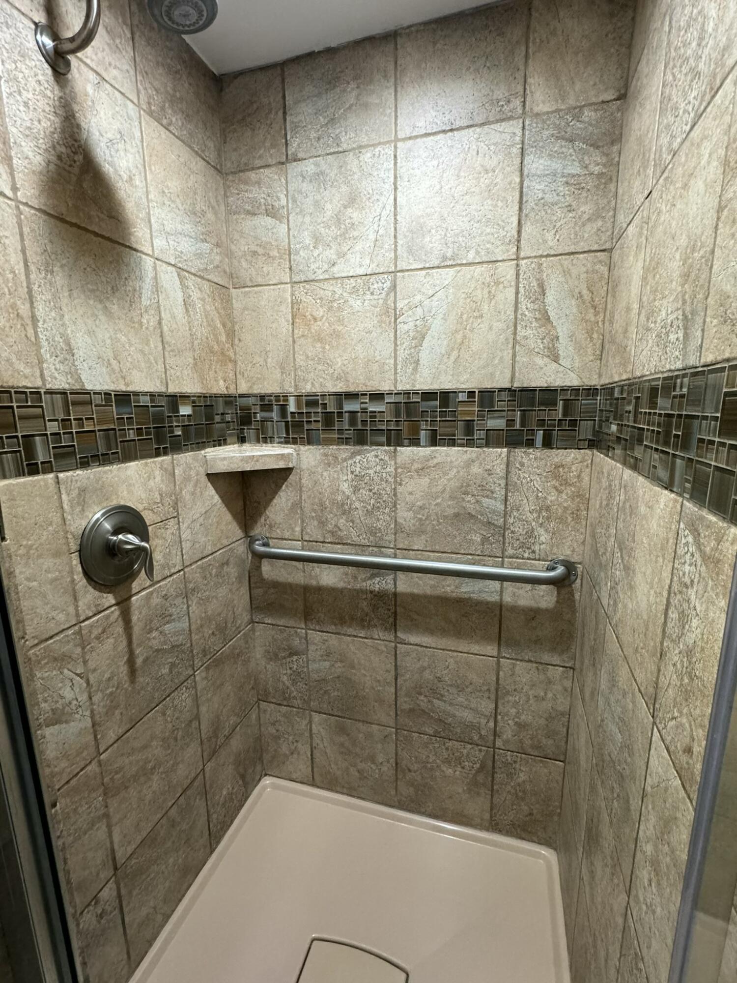 main property photo 126