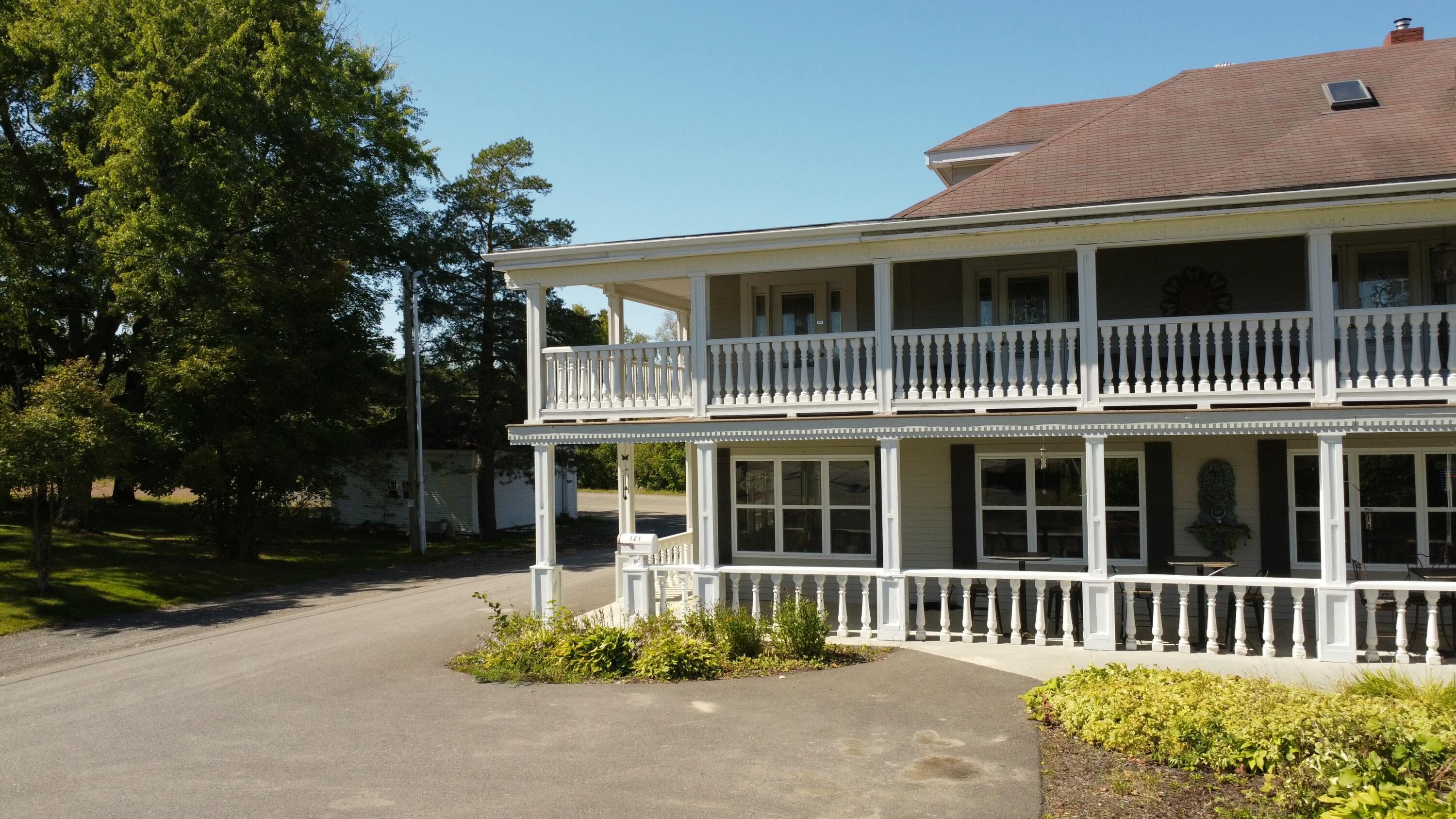 main property photo 167