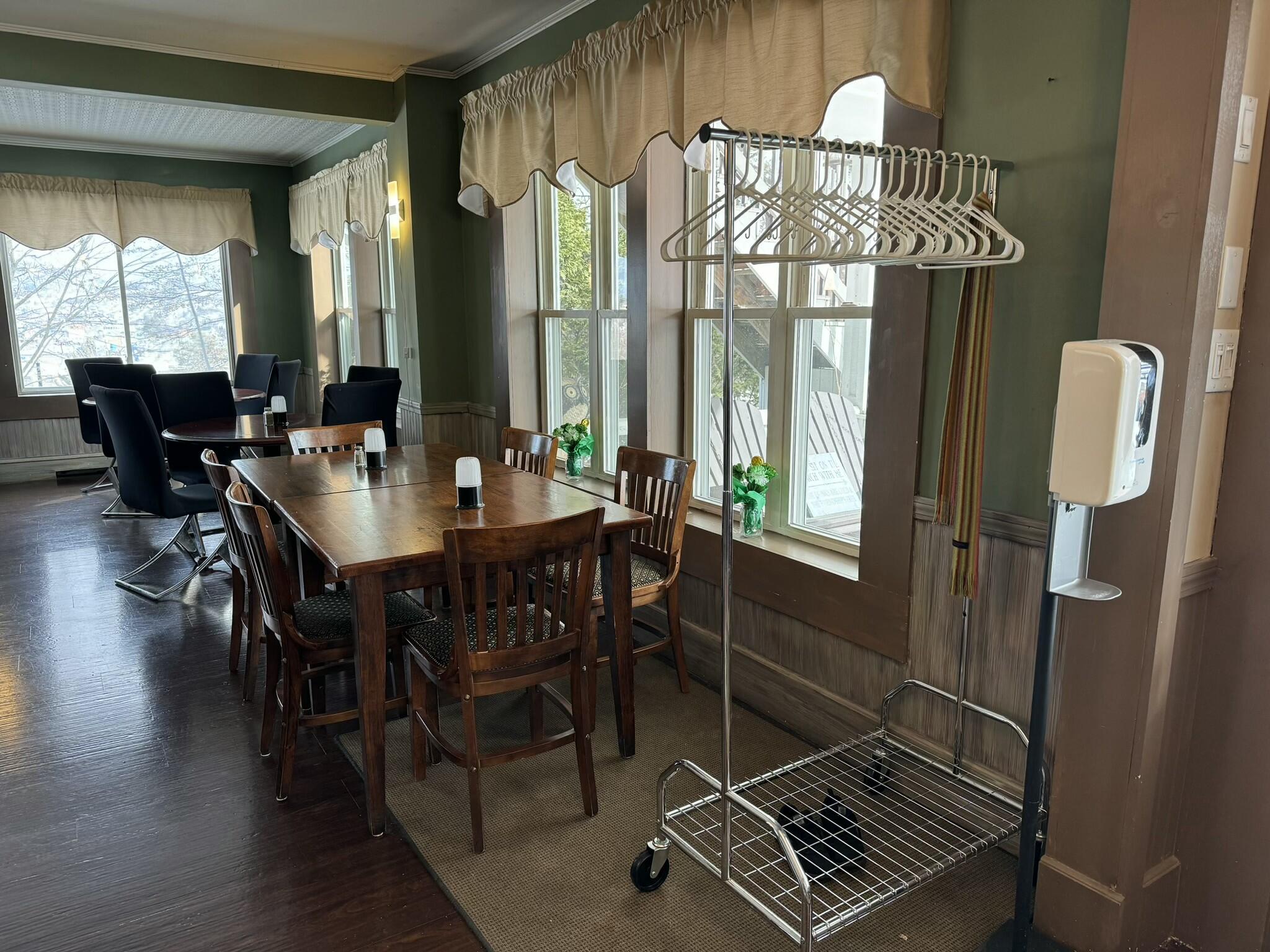 main property photo 33