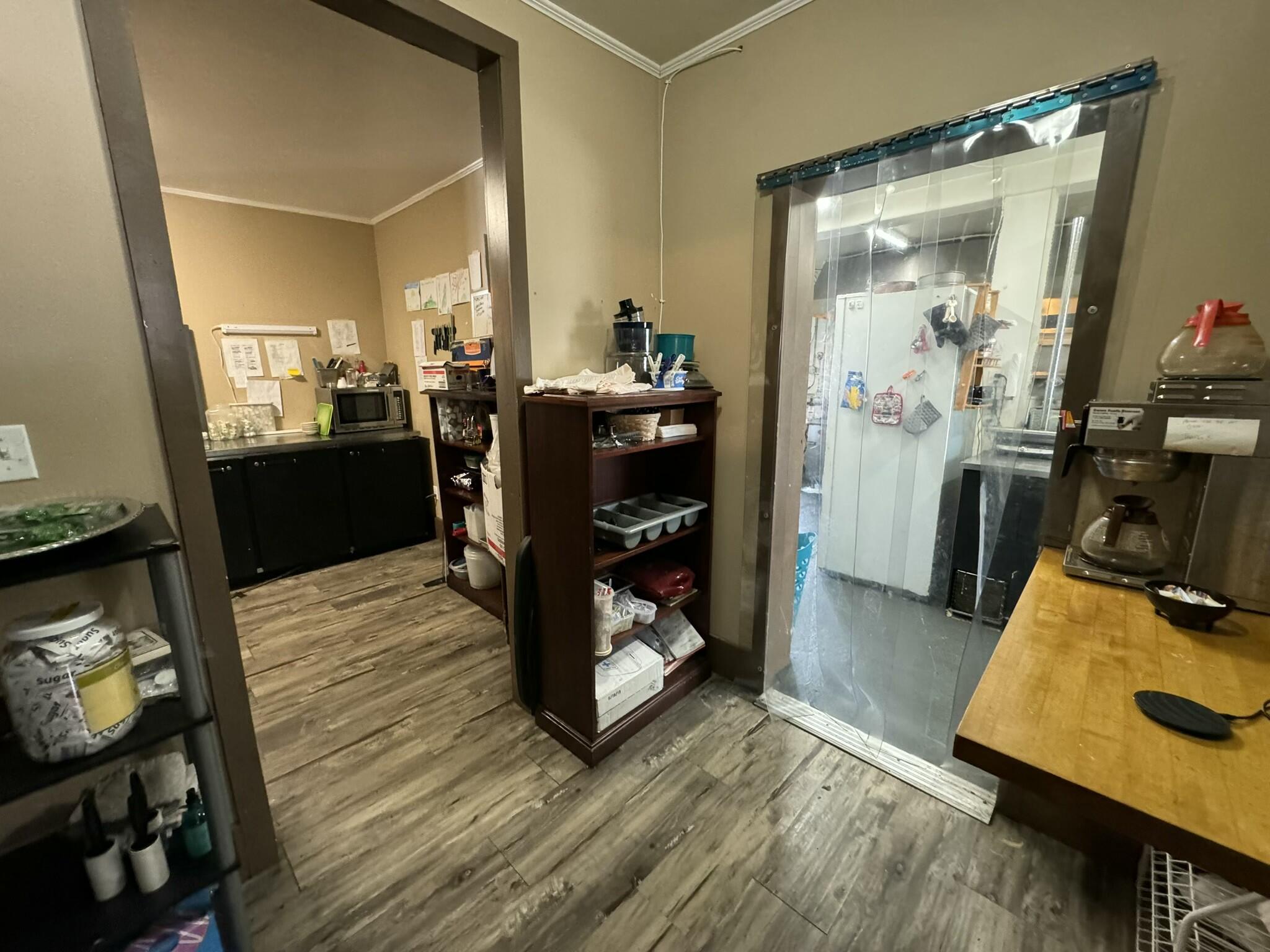 main property photo 68