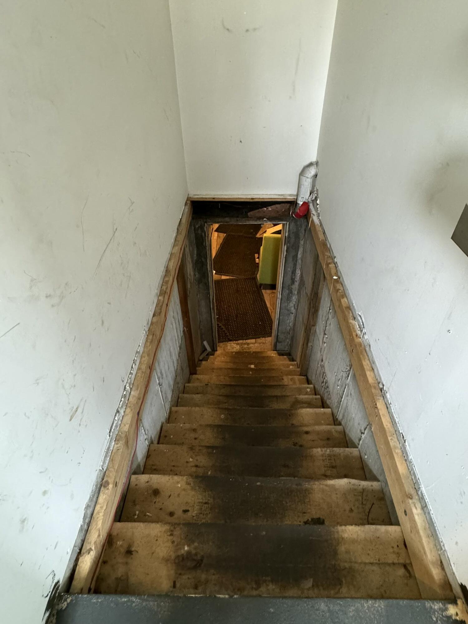 main property photo 94
