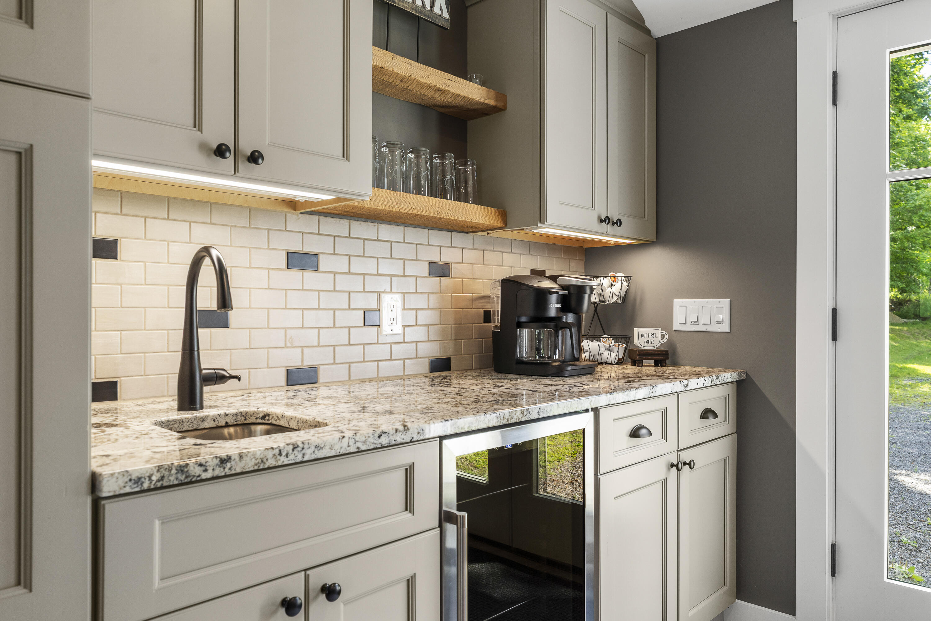 main property photo 111