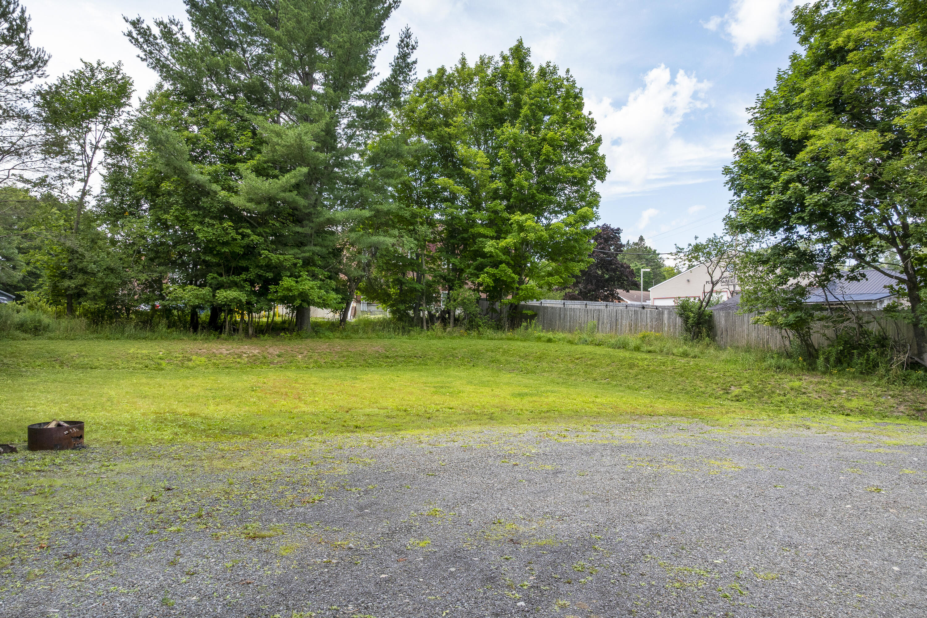 main property photo 114