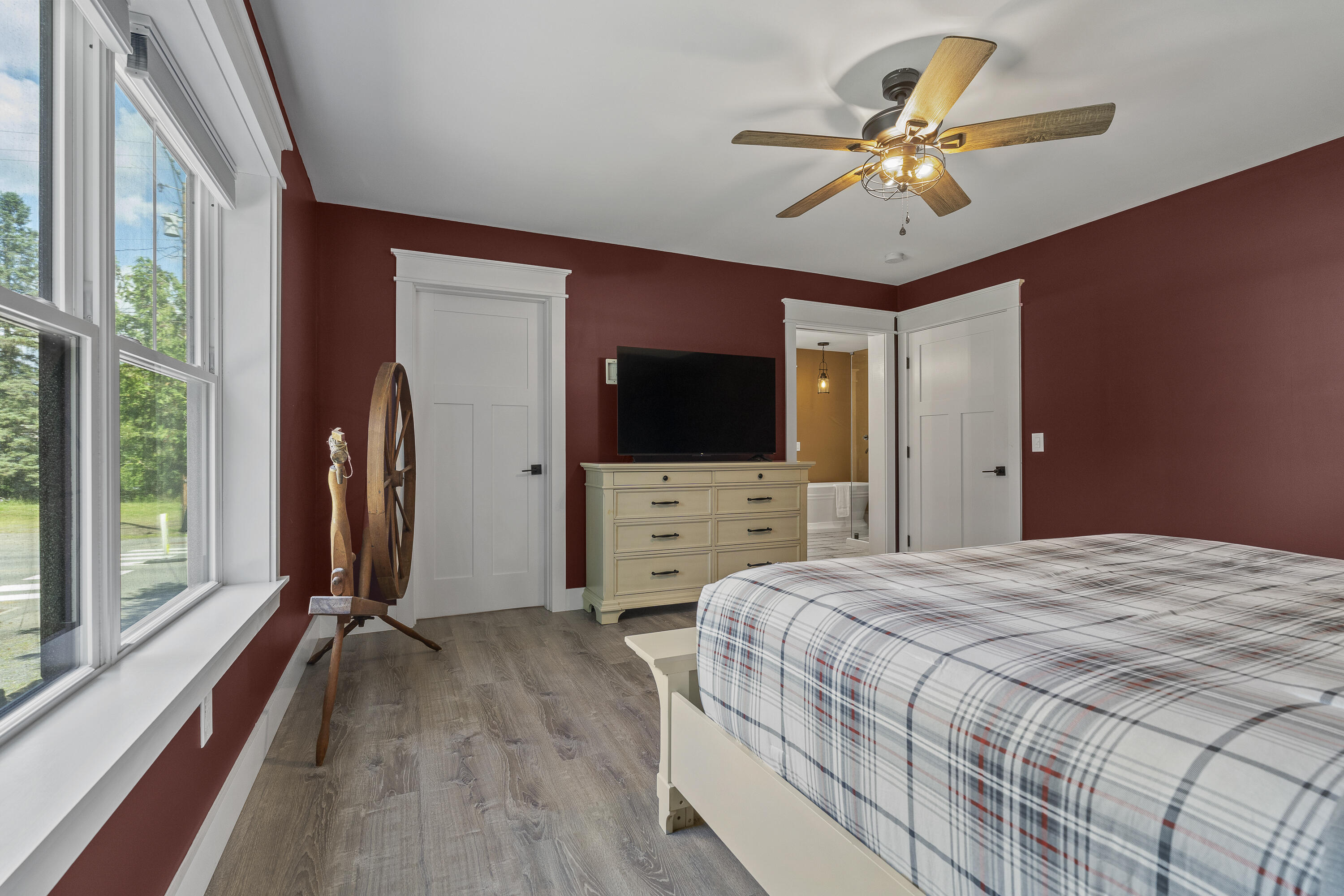 main property photo 129