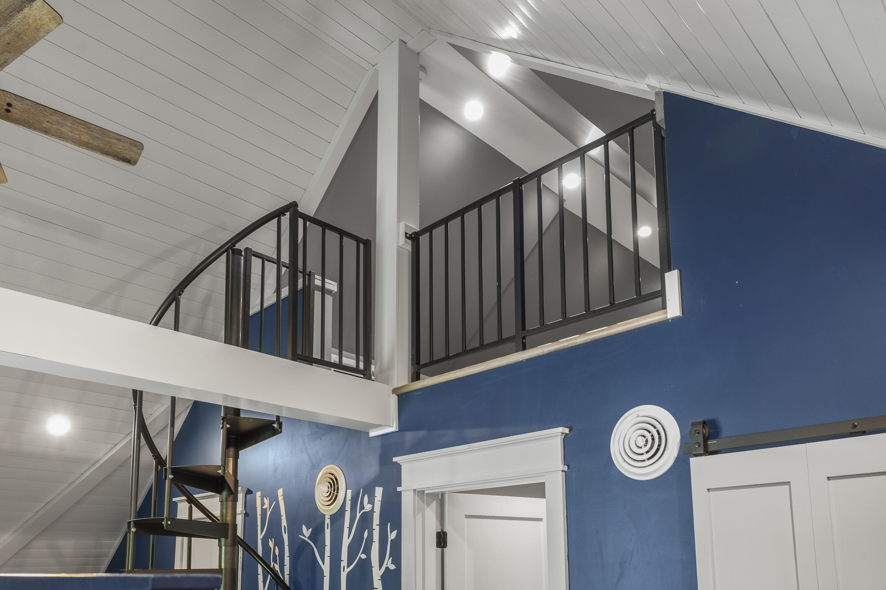 main property photo 158