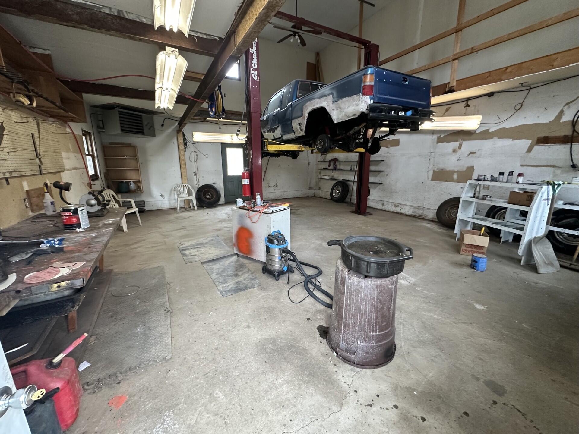 main property photo 51