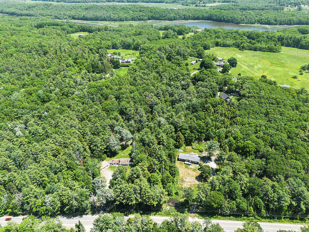 main property photo 50