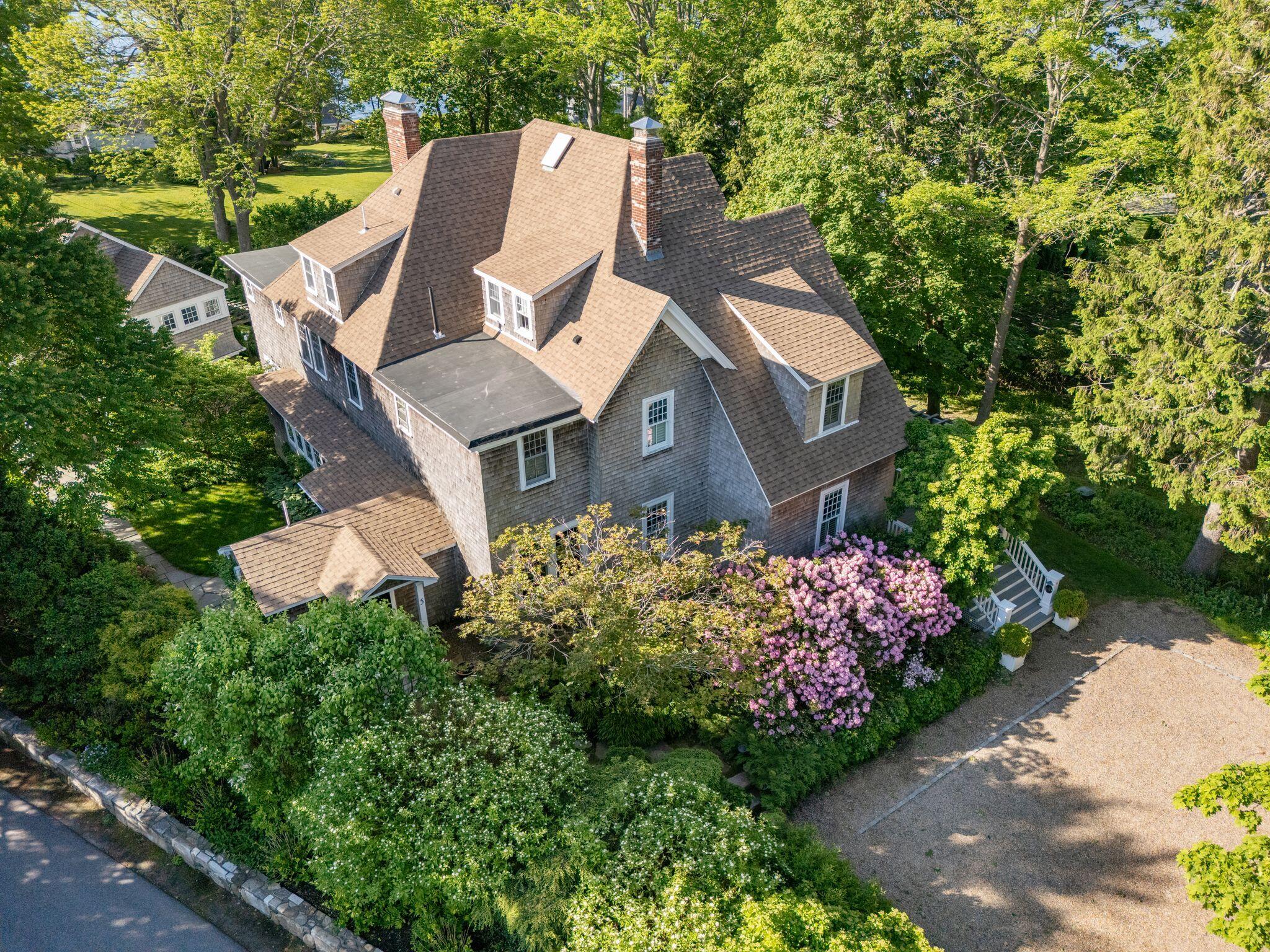main property photo 15