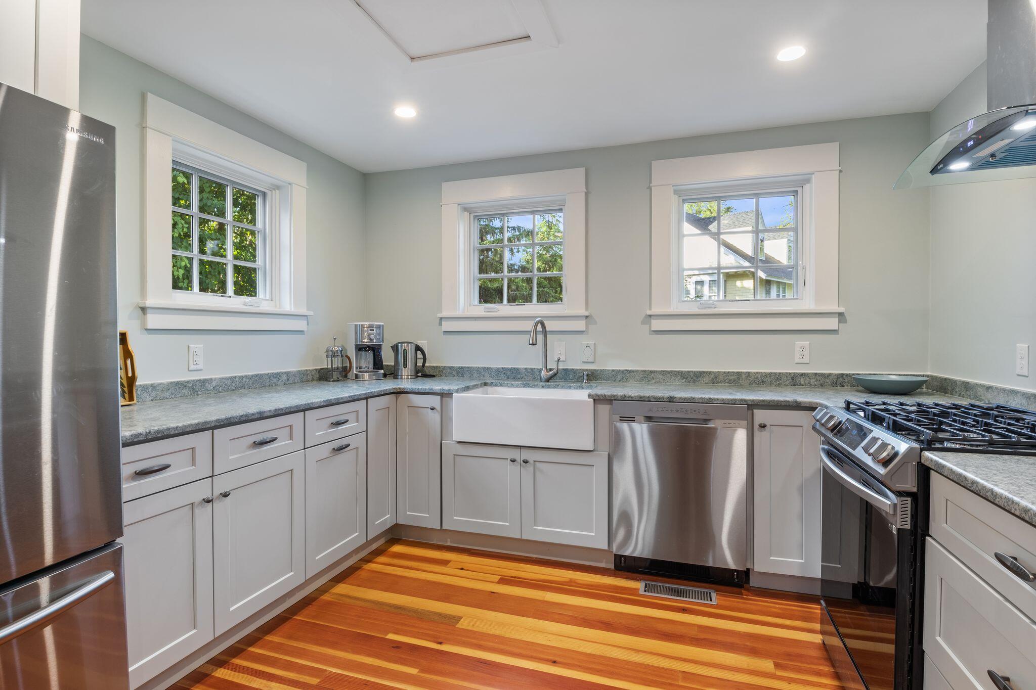 main property photo 154