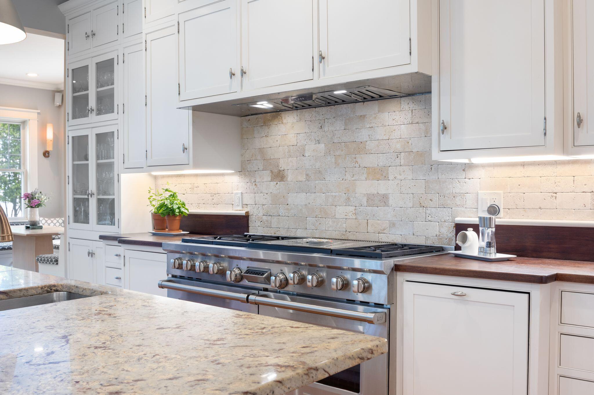 main property photo 77