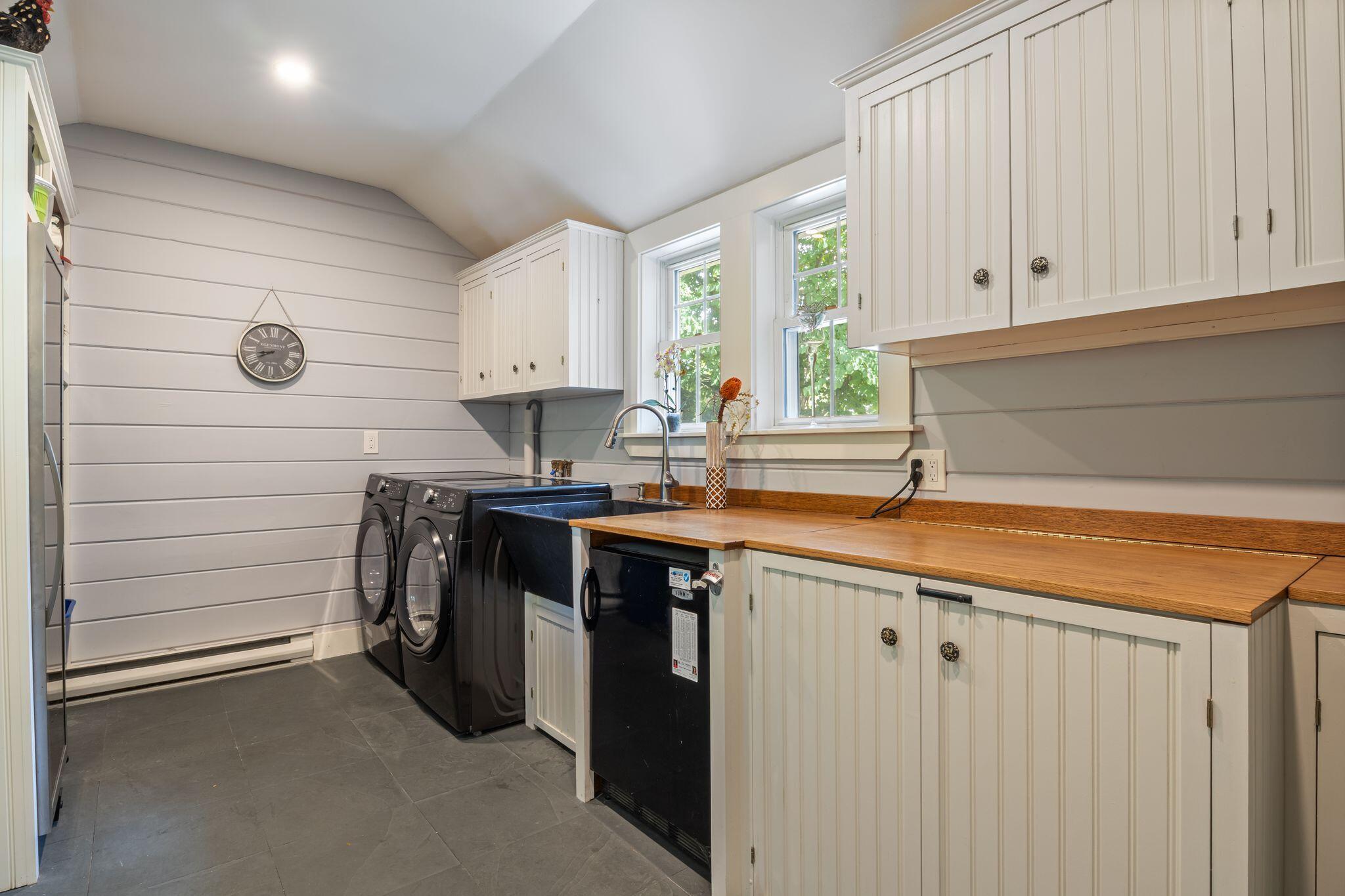 main property photo 88