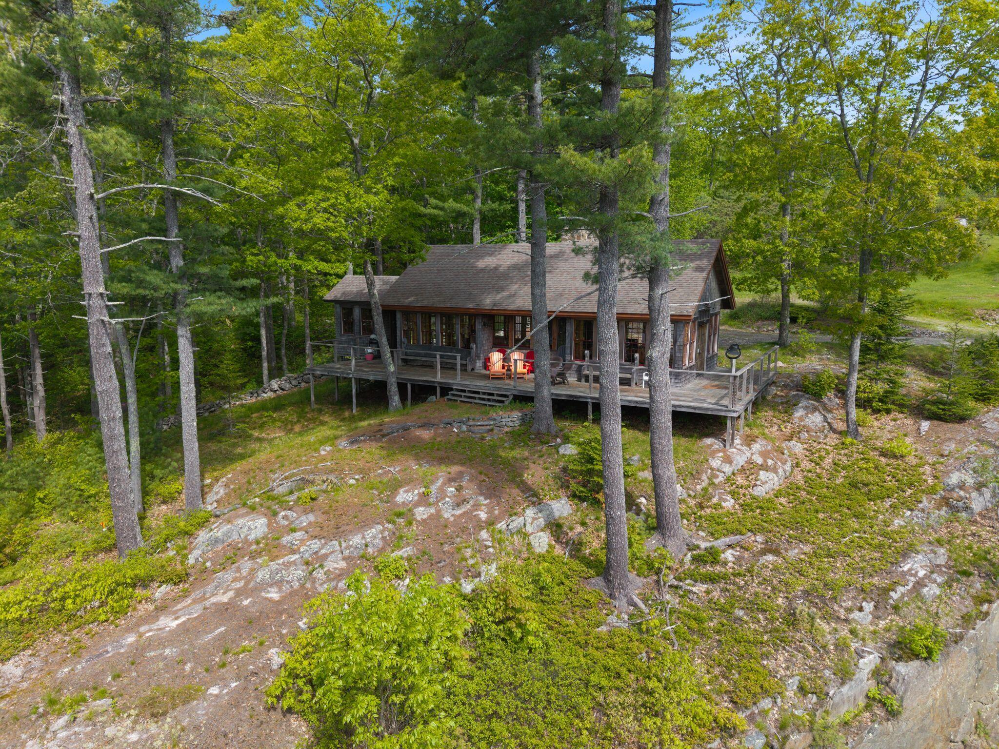 main property photo 36