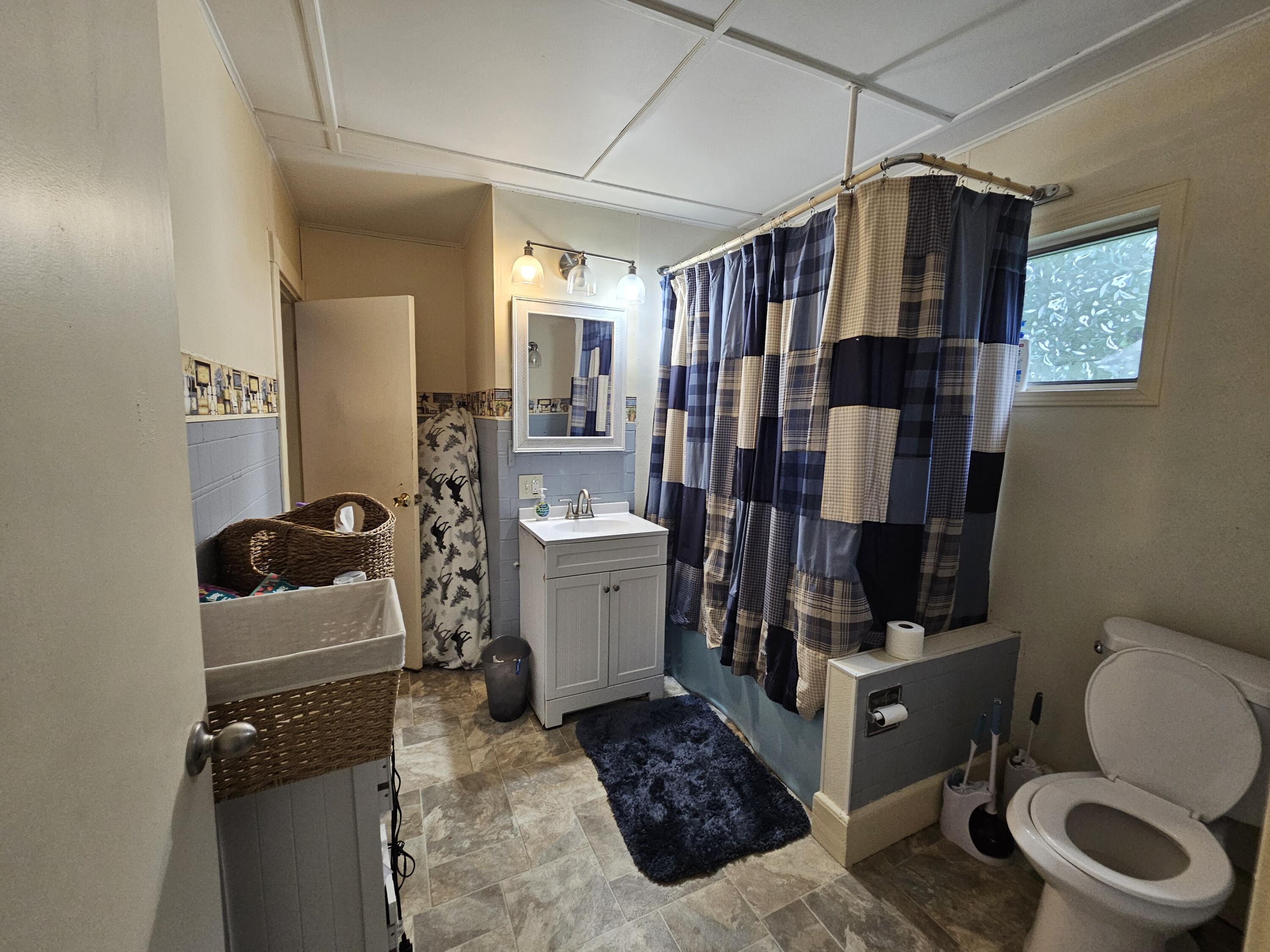 main property photo 43