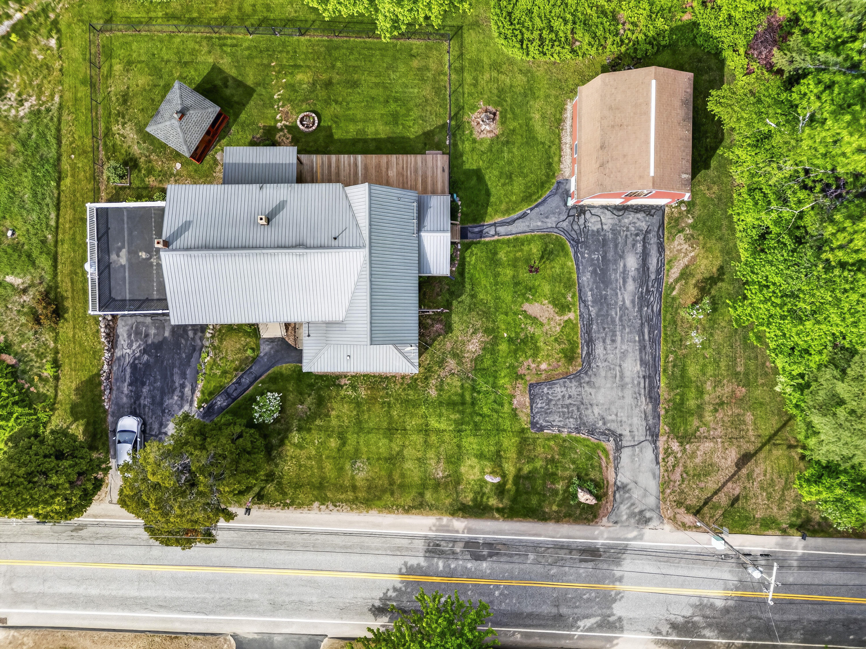 main property photo 70