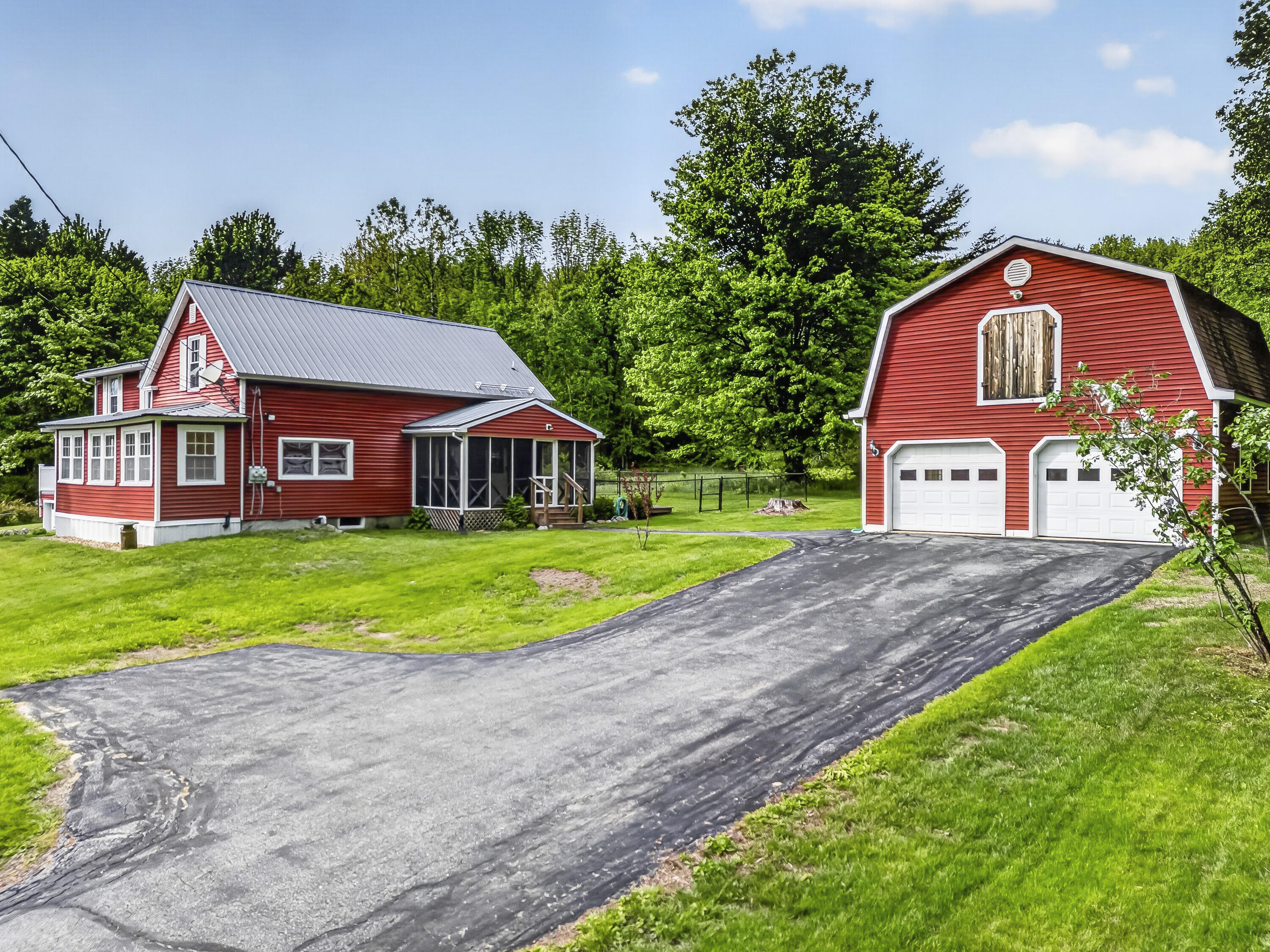 main property photo 76