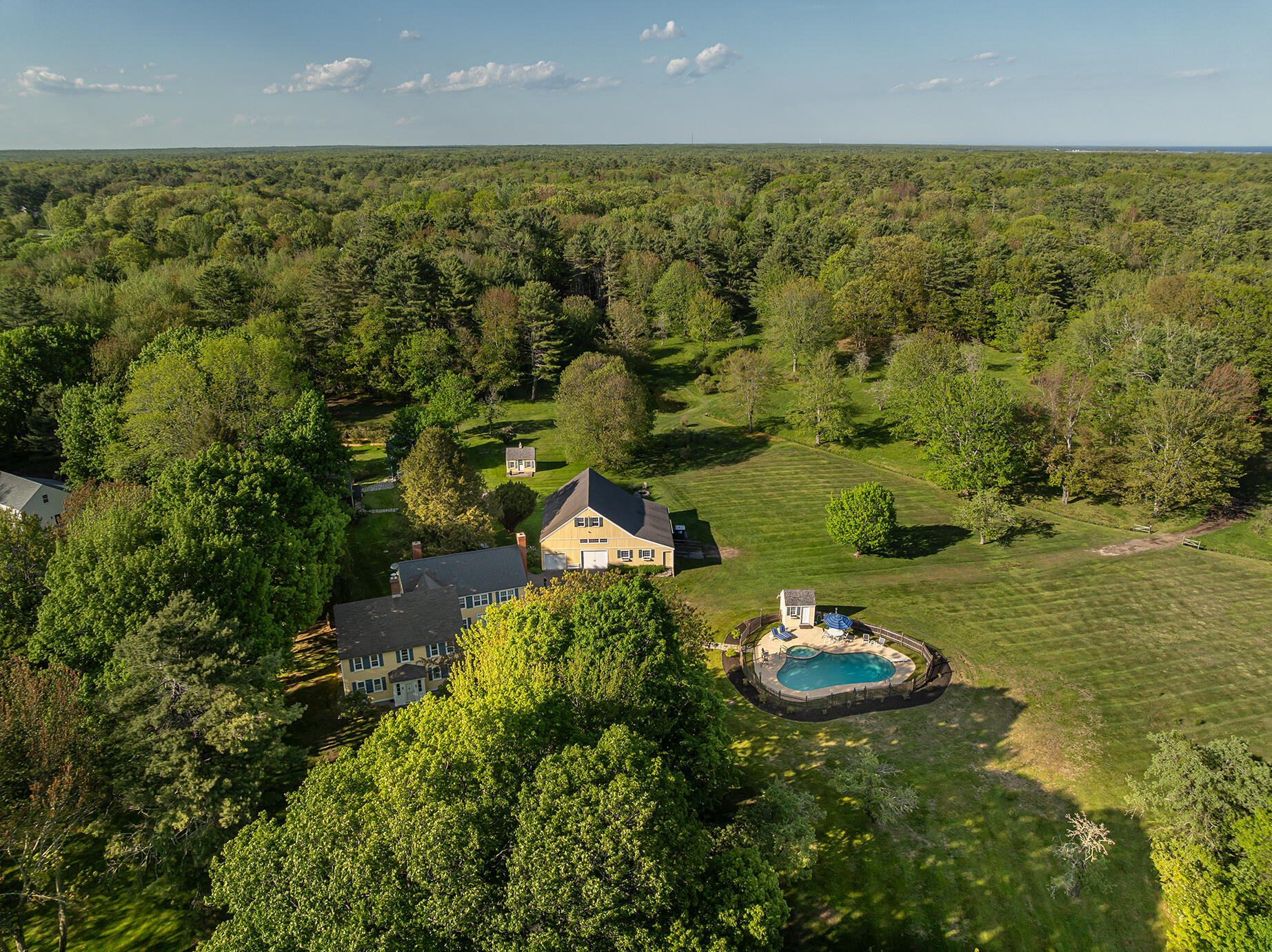 main property photo 15