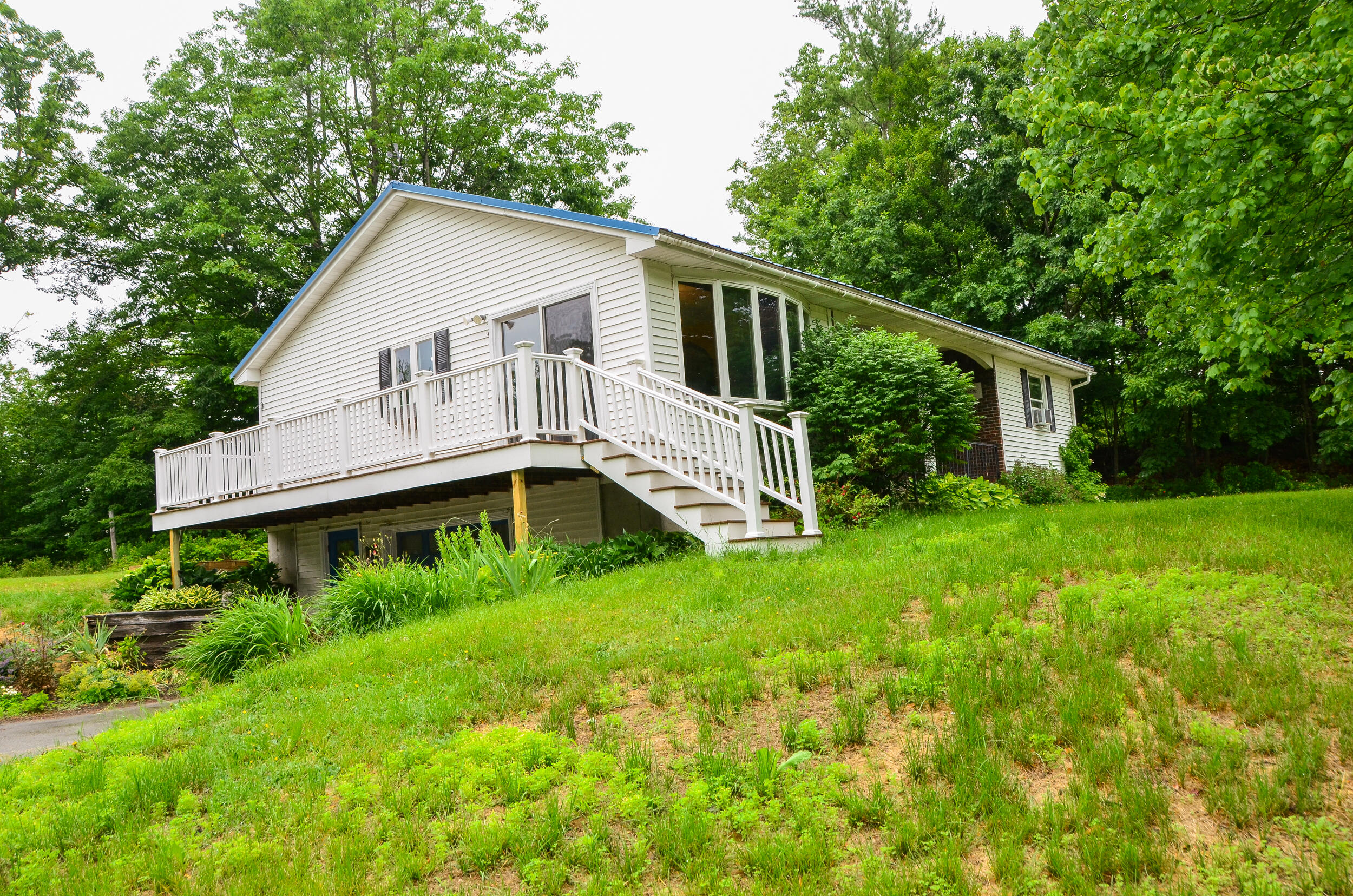 main property photo 56