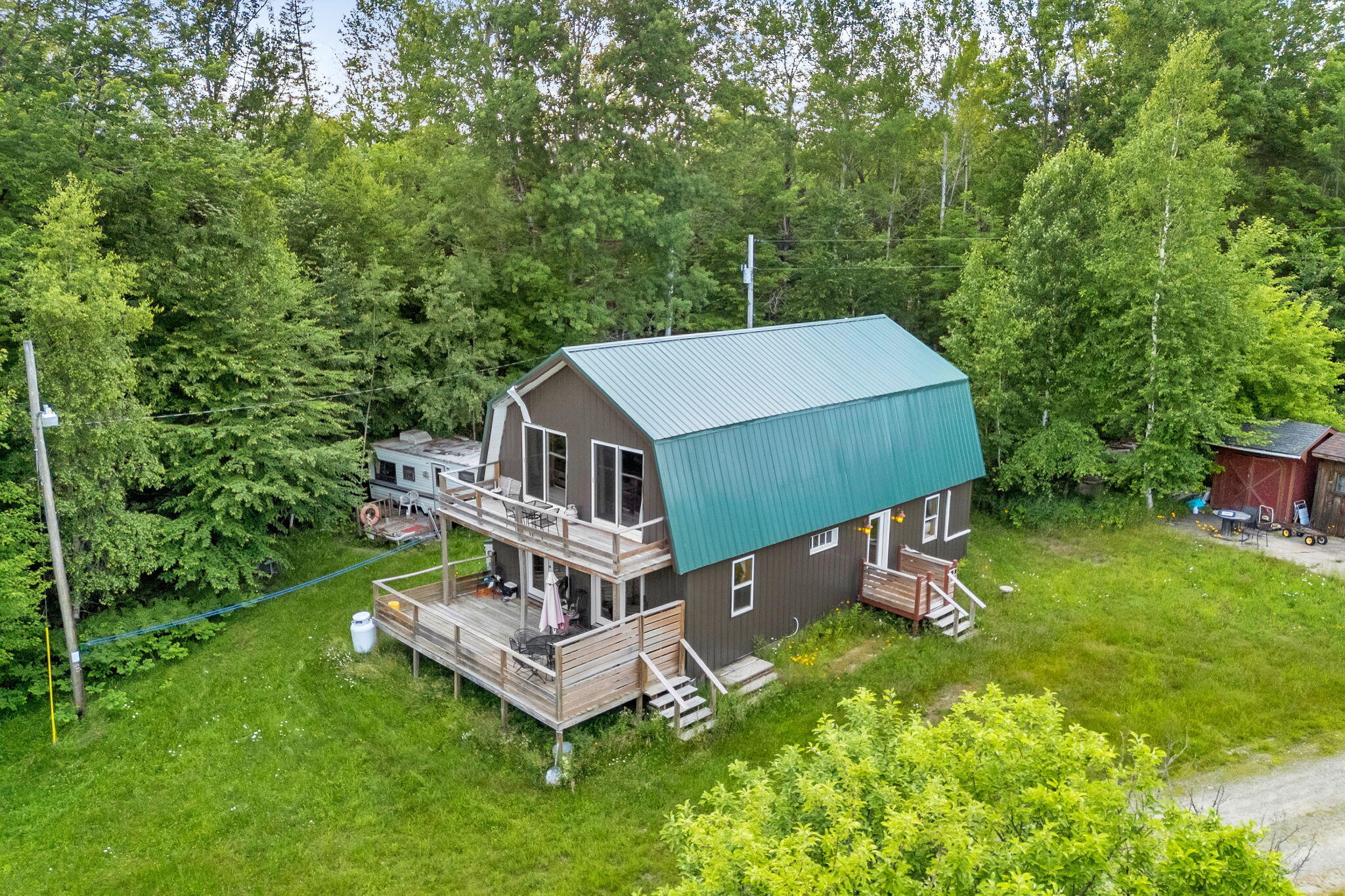 main property photo 41