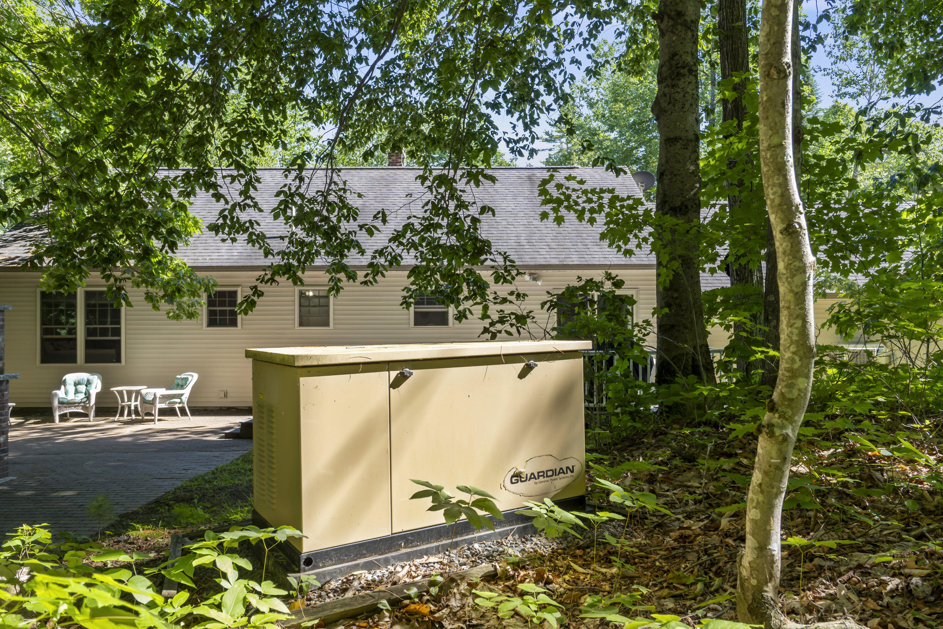 main property photo 44
