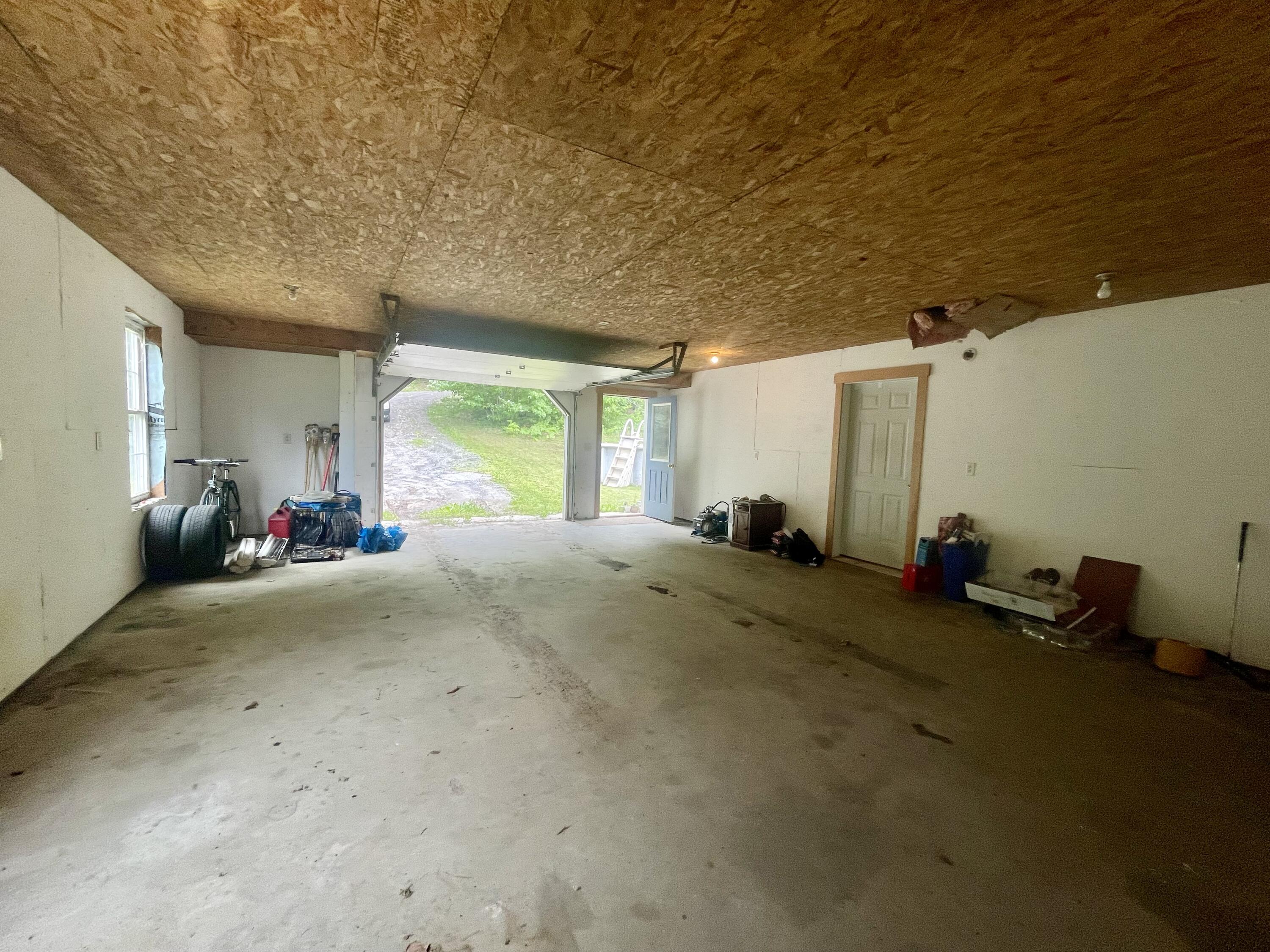 main property photo 49