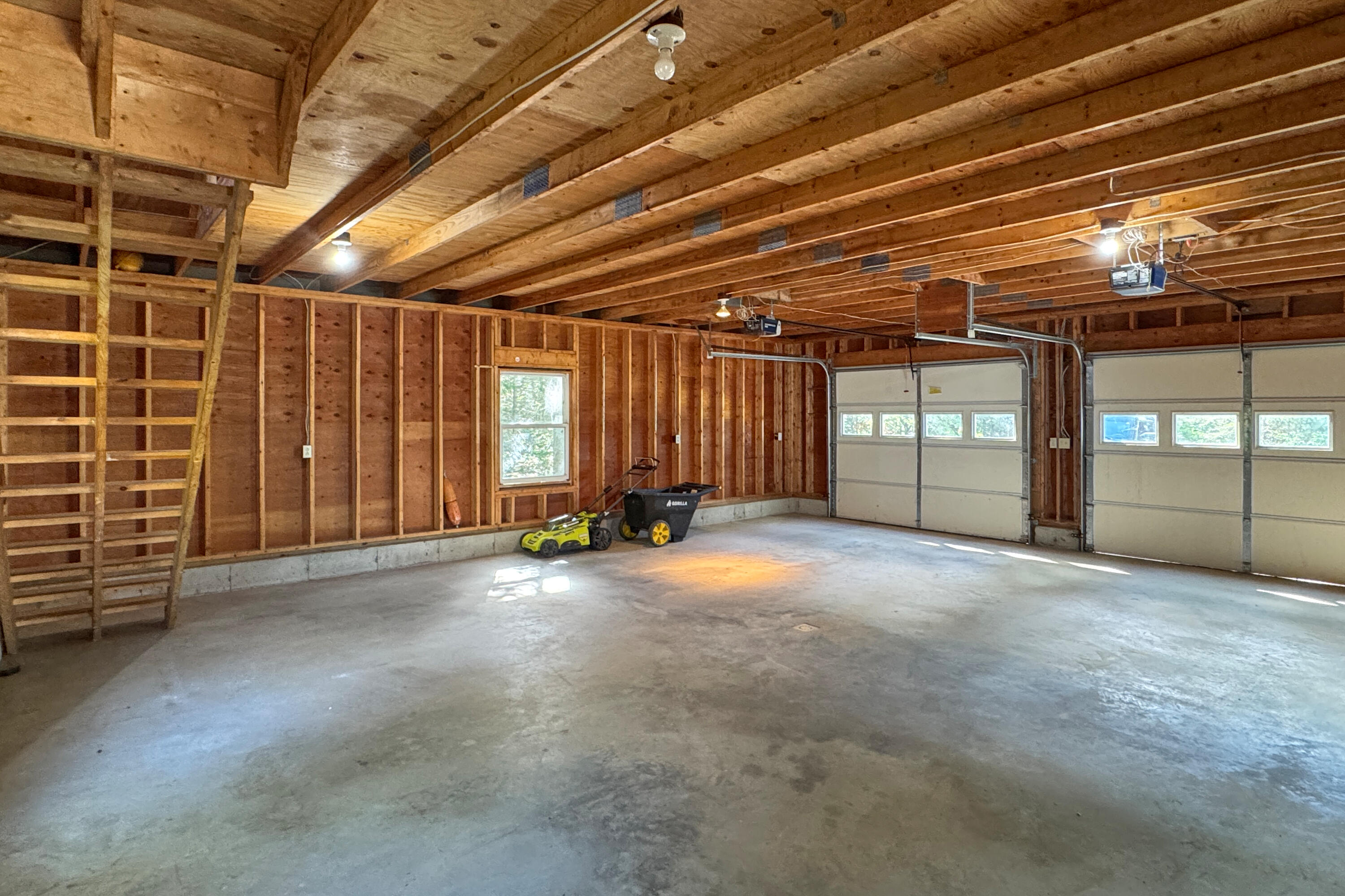 main property photo 57