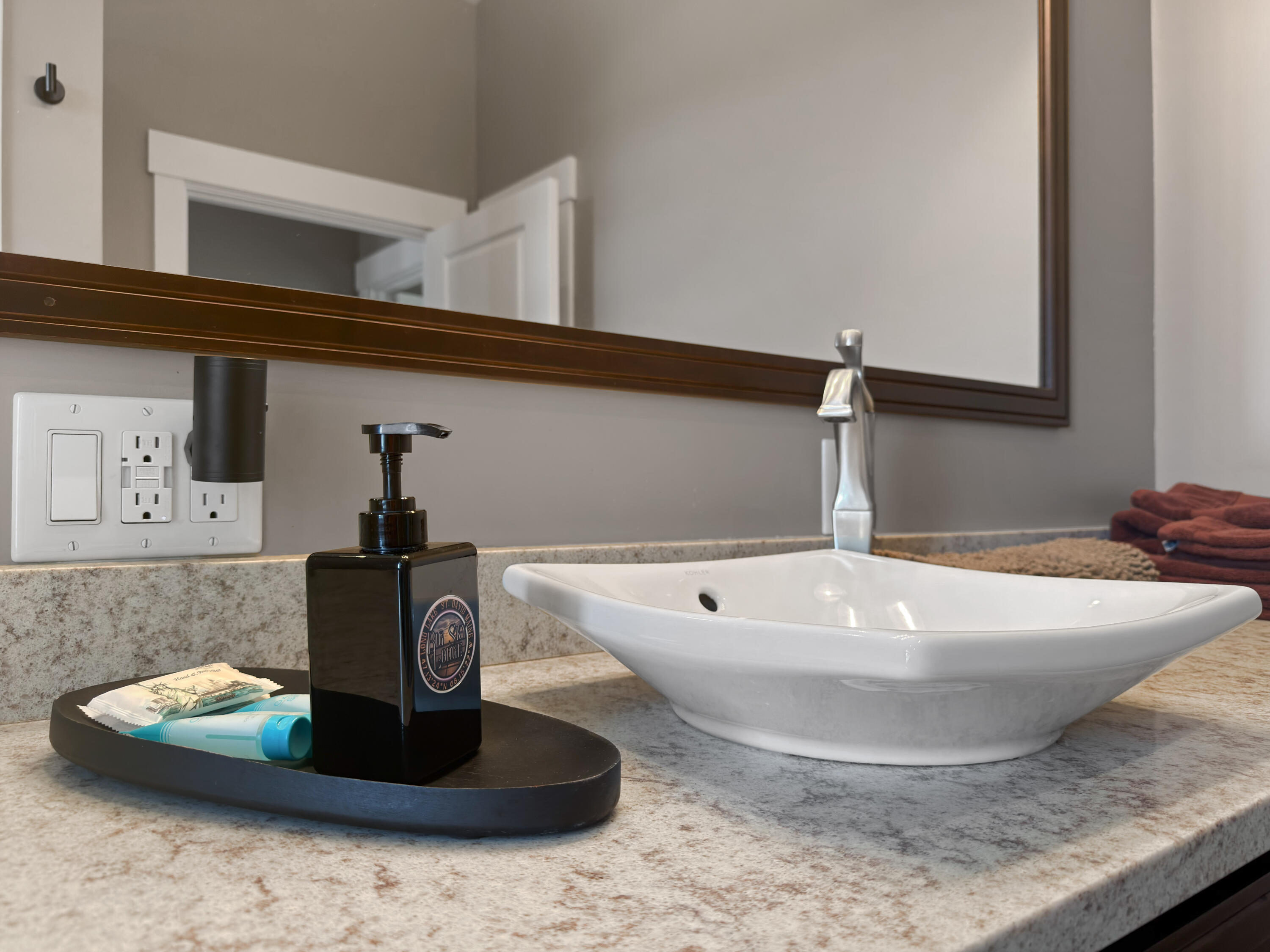 main property photo 70