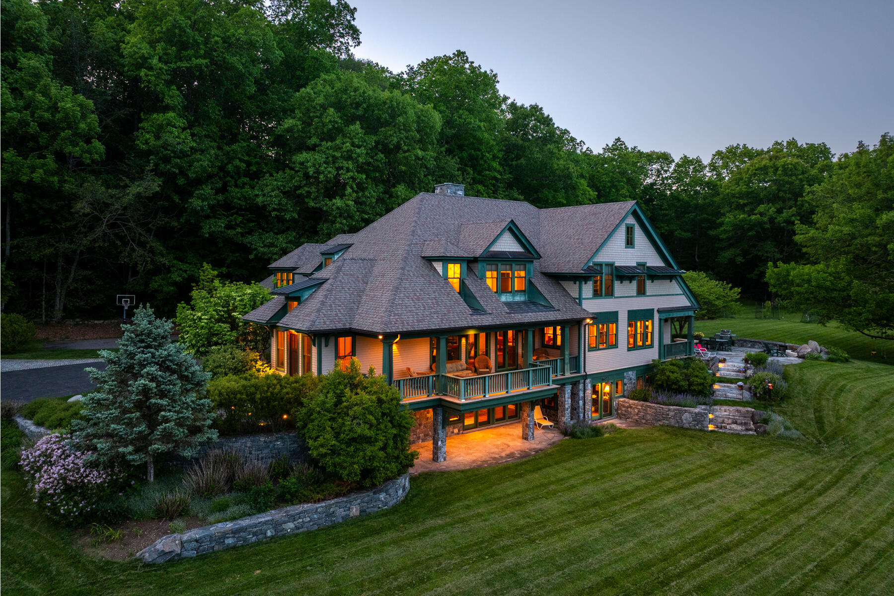 main property photo 2