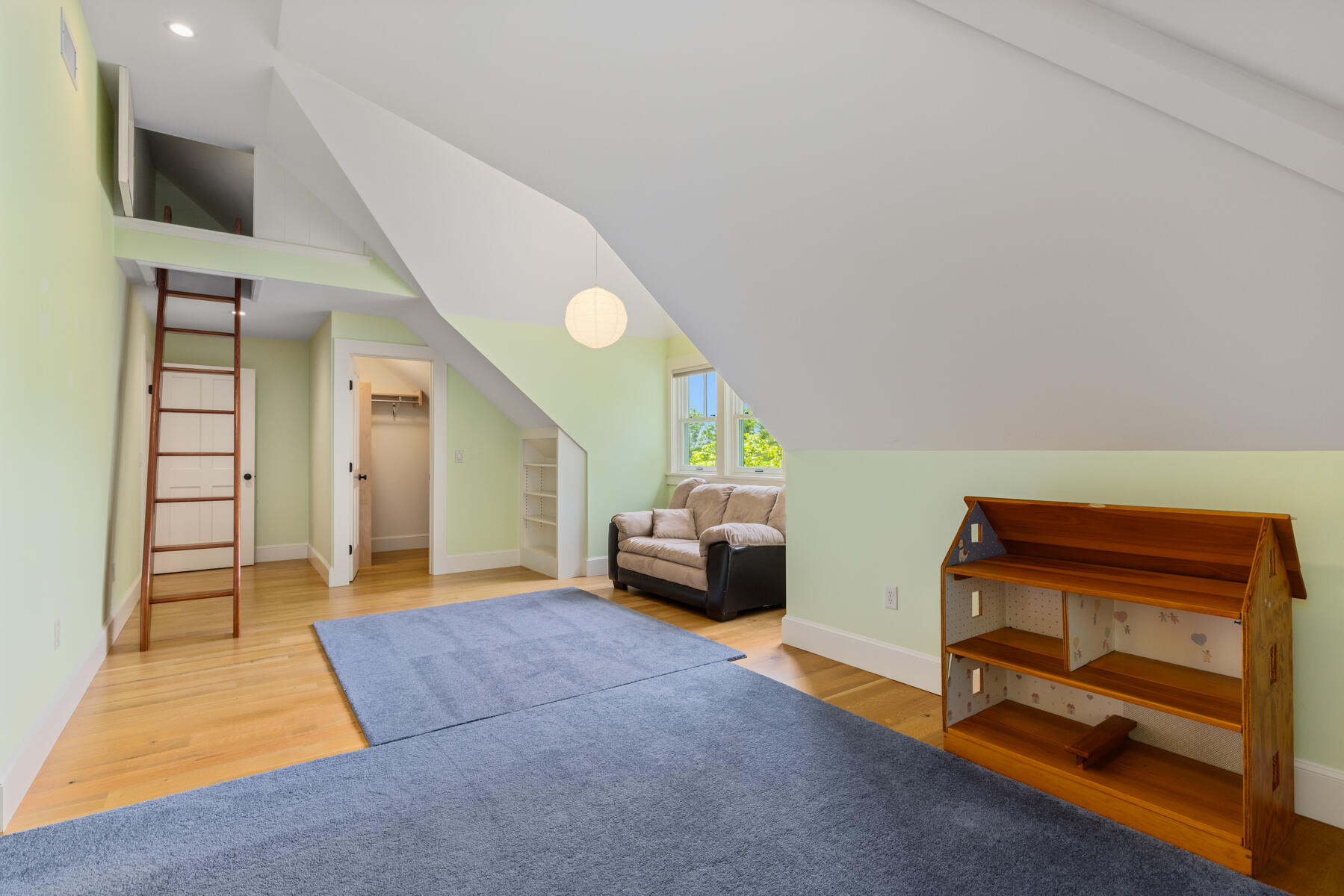 main property photo 71