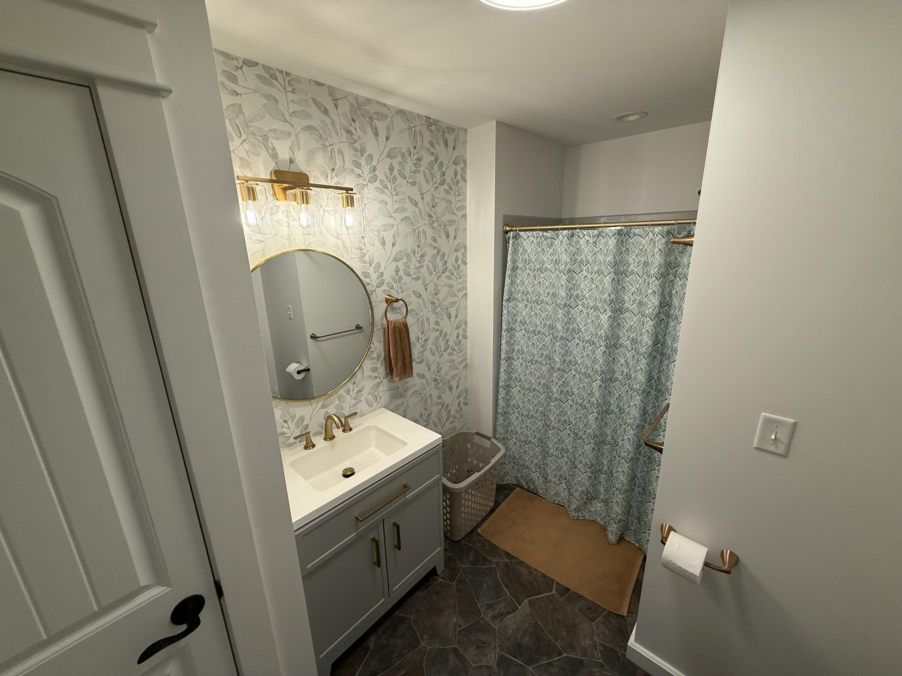 main property photo 77