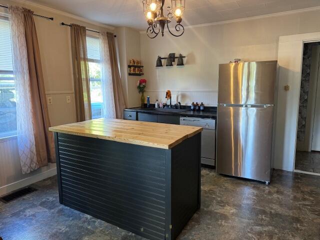 main property photo 16