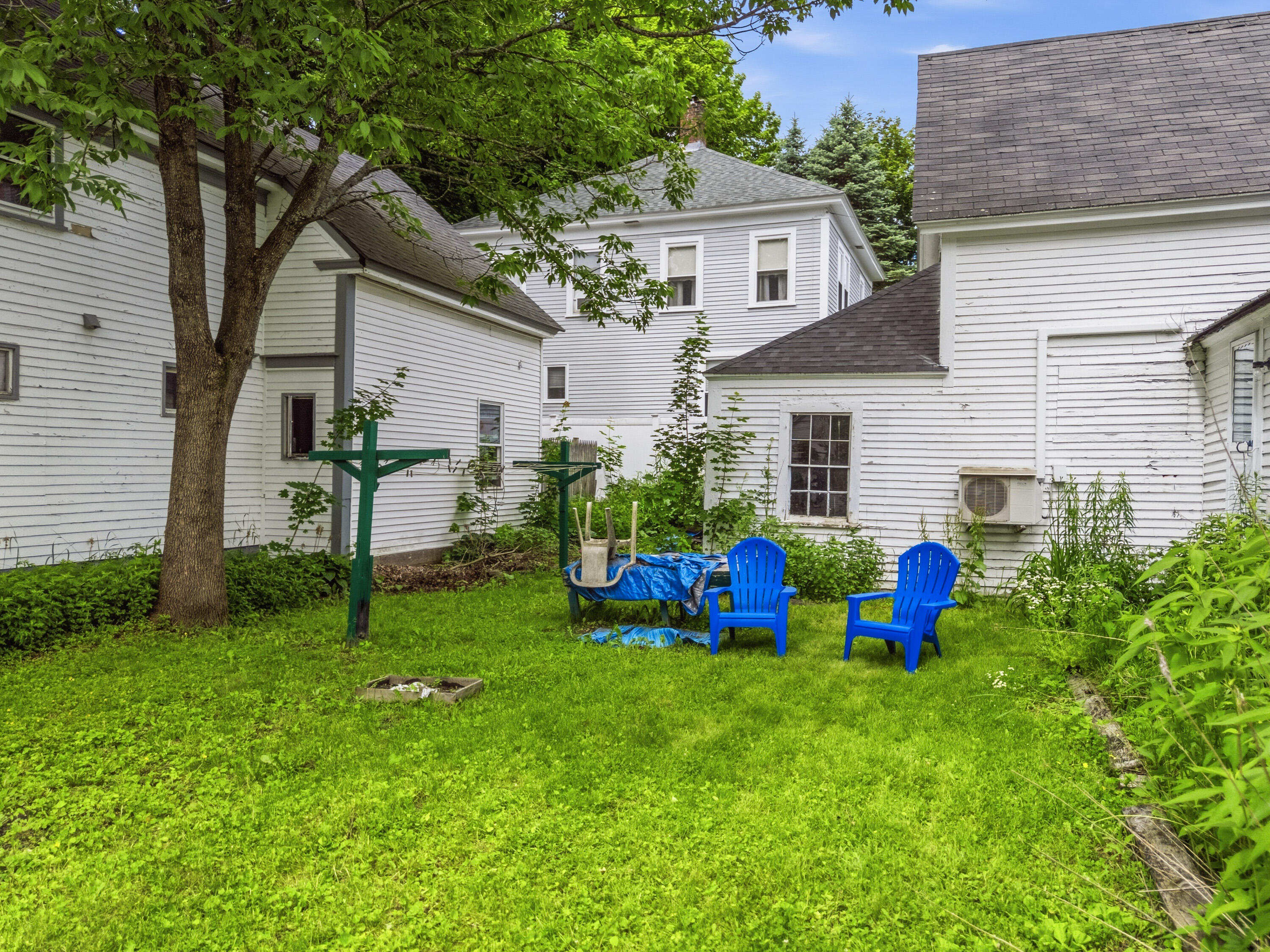 main property photo 51