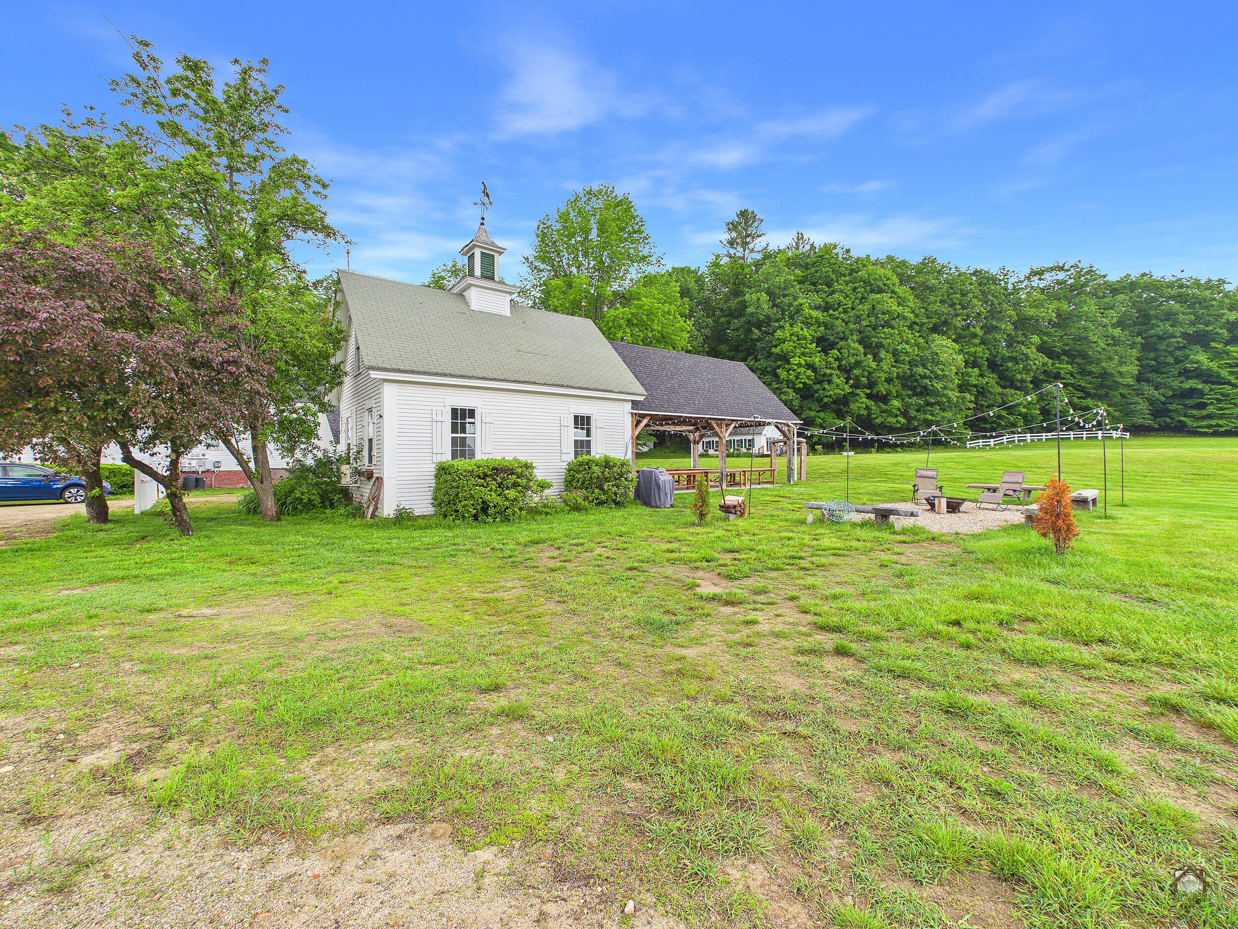 main property photo 47